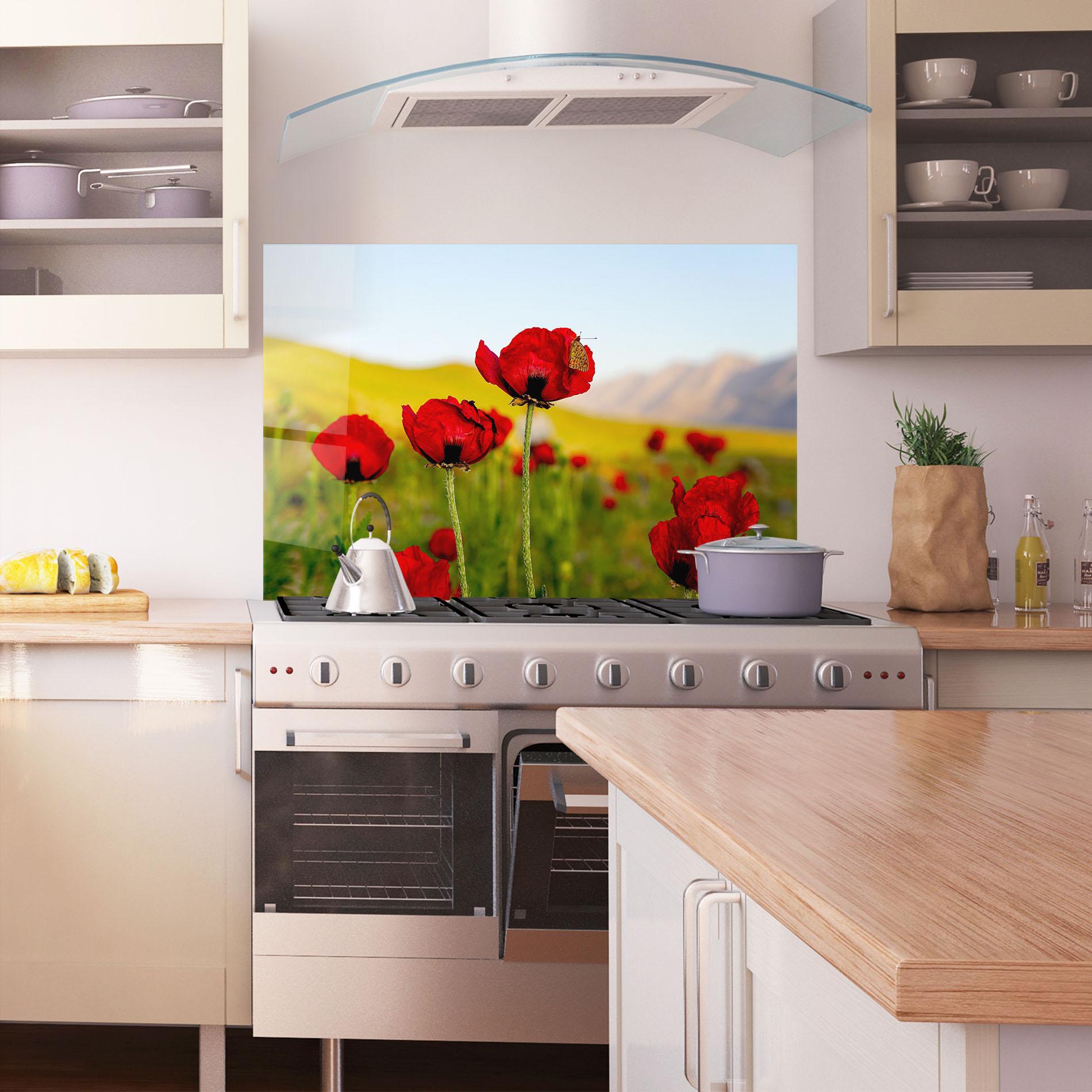 Küchenrückwand Glas Wild Beautiful Poppies mockup 1