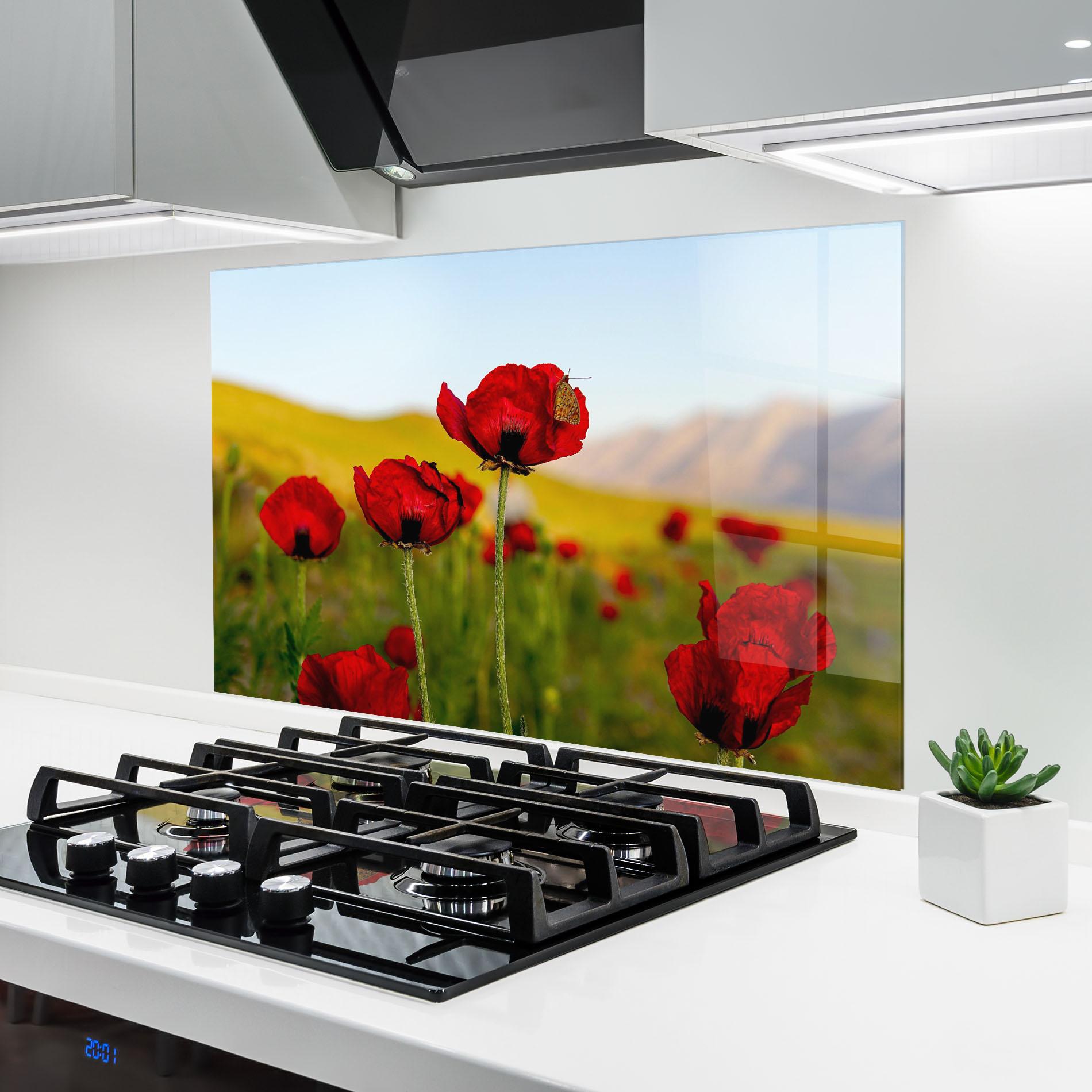 Küchenrückwand Glas Wild Beautiful Poppies mockup 6