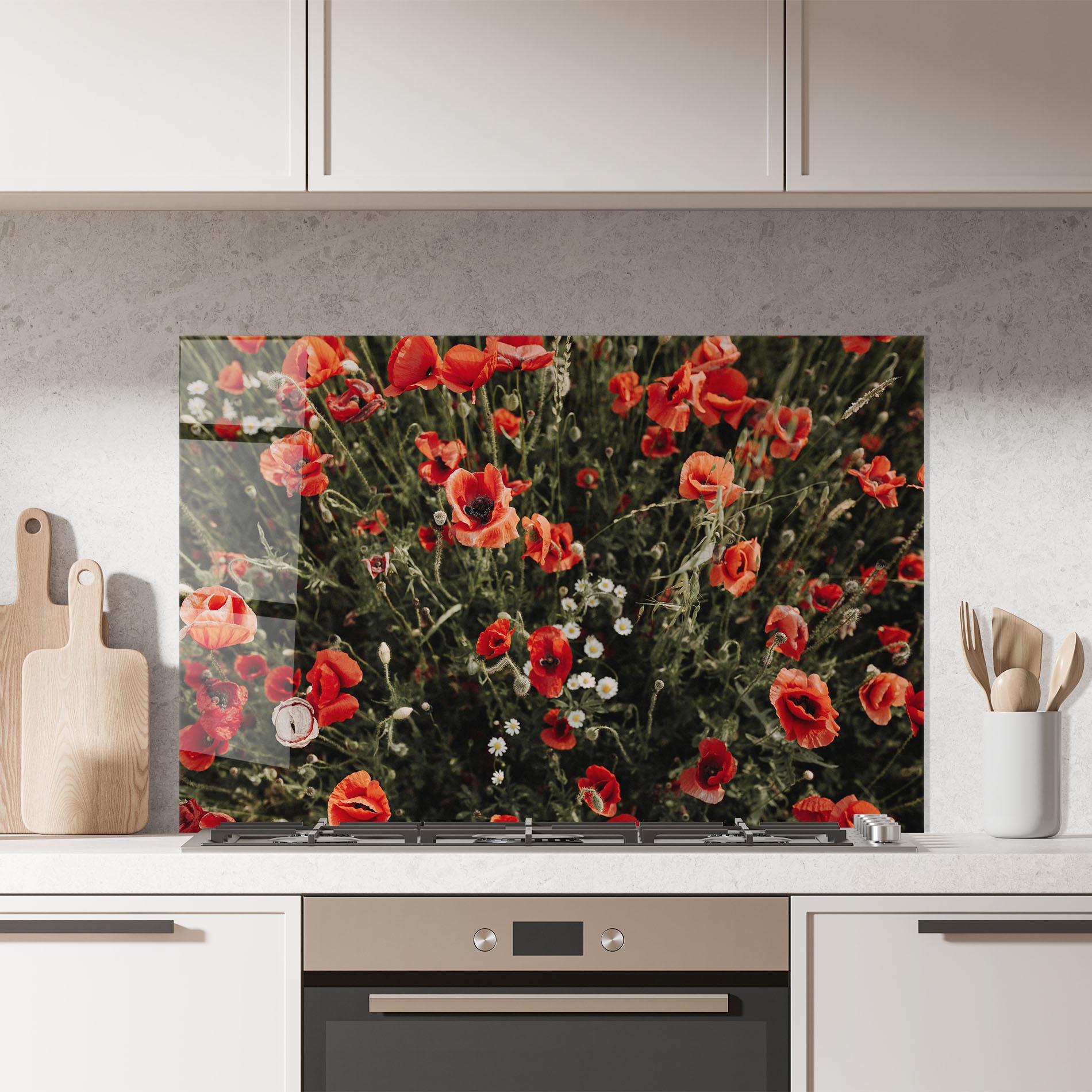 Küchenrückwand Glas Pretty Poppies Field mockup 7