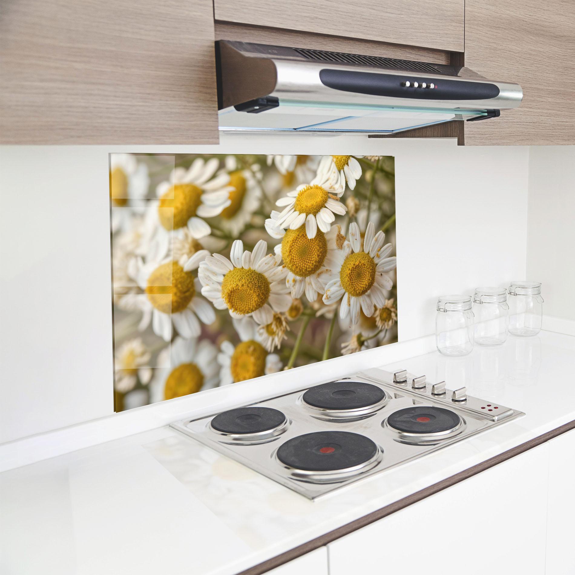 Küchenrückwand Glas Daisy Wall mockup 8