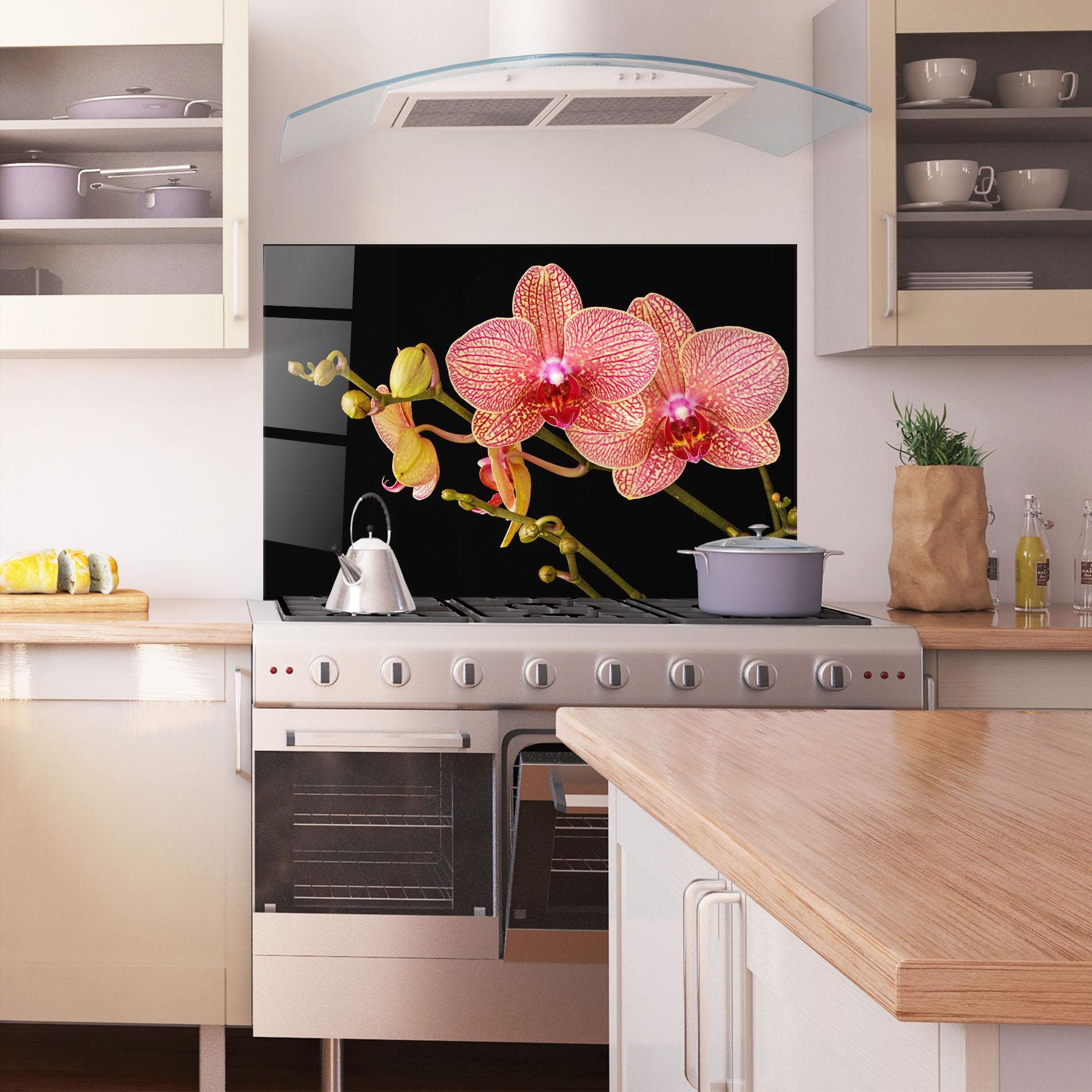 Küchenrückwand Glas Pink Orchids On Black mockup 1
