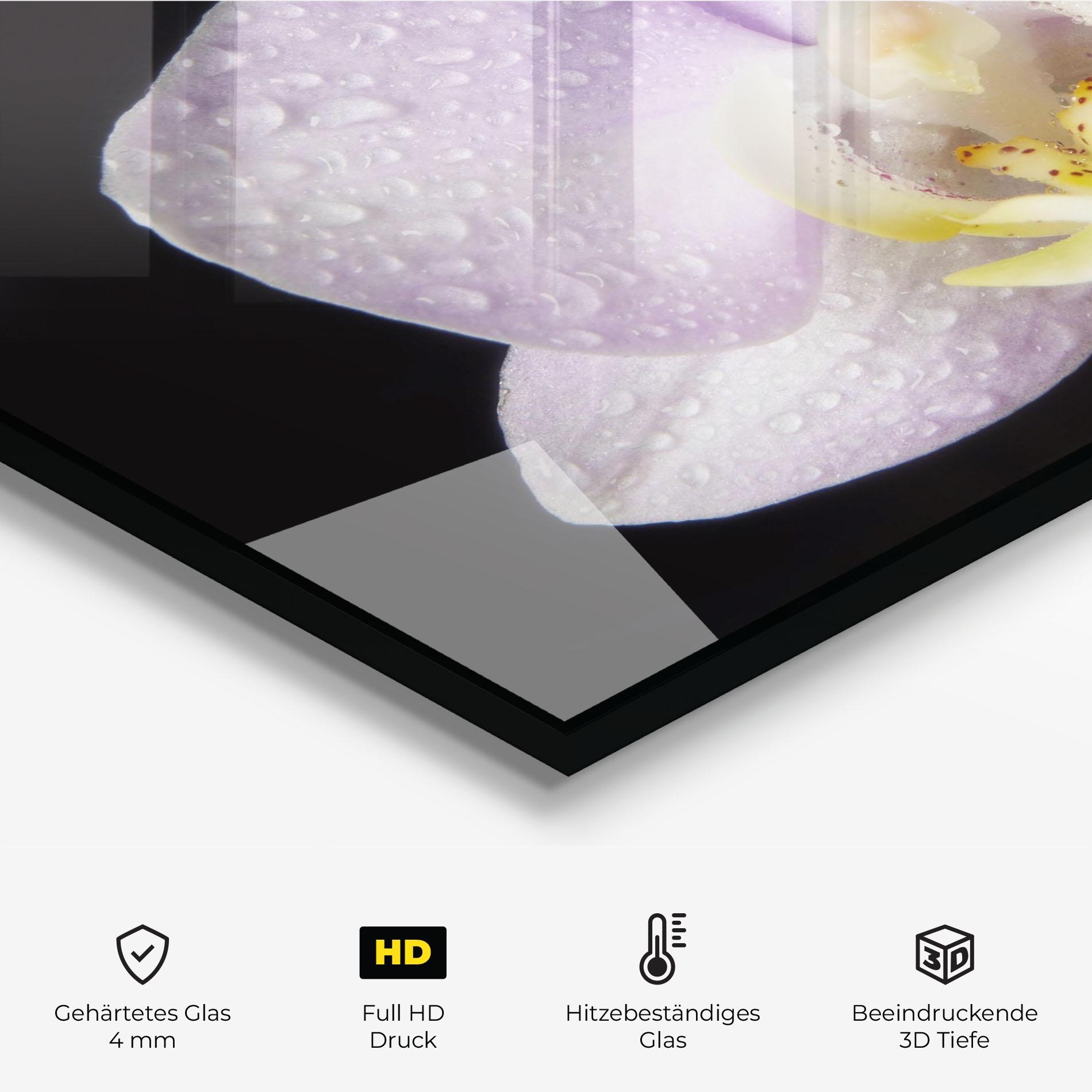 Küchenrückwand Glas Light Purple Orchid After Rain mockup 2