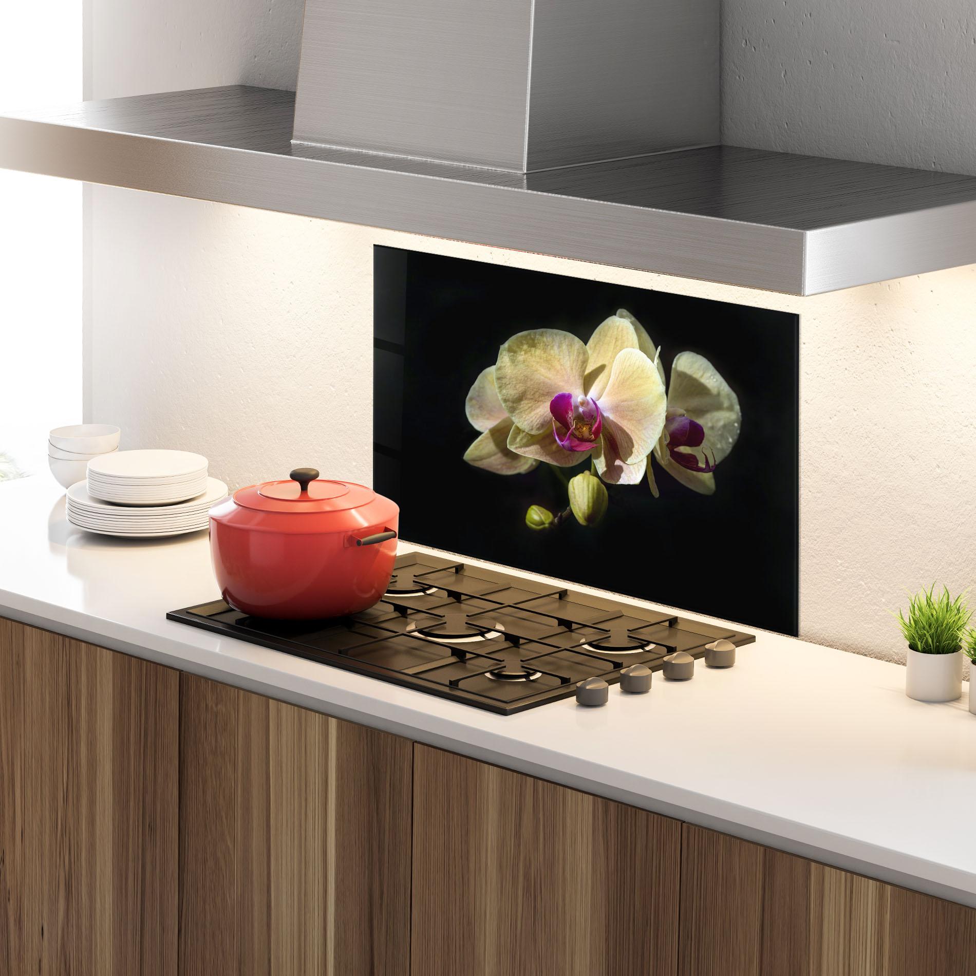 Küchenrückwand Glas Pastel Yellow Orchids mockup 4