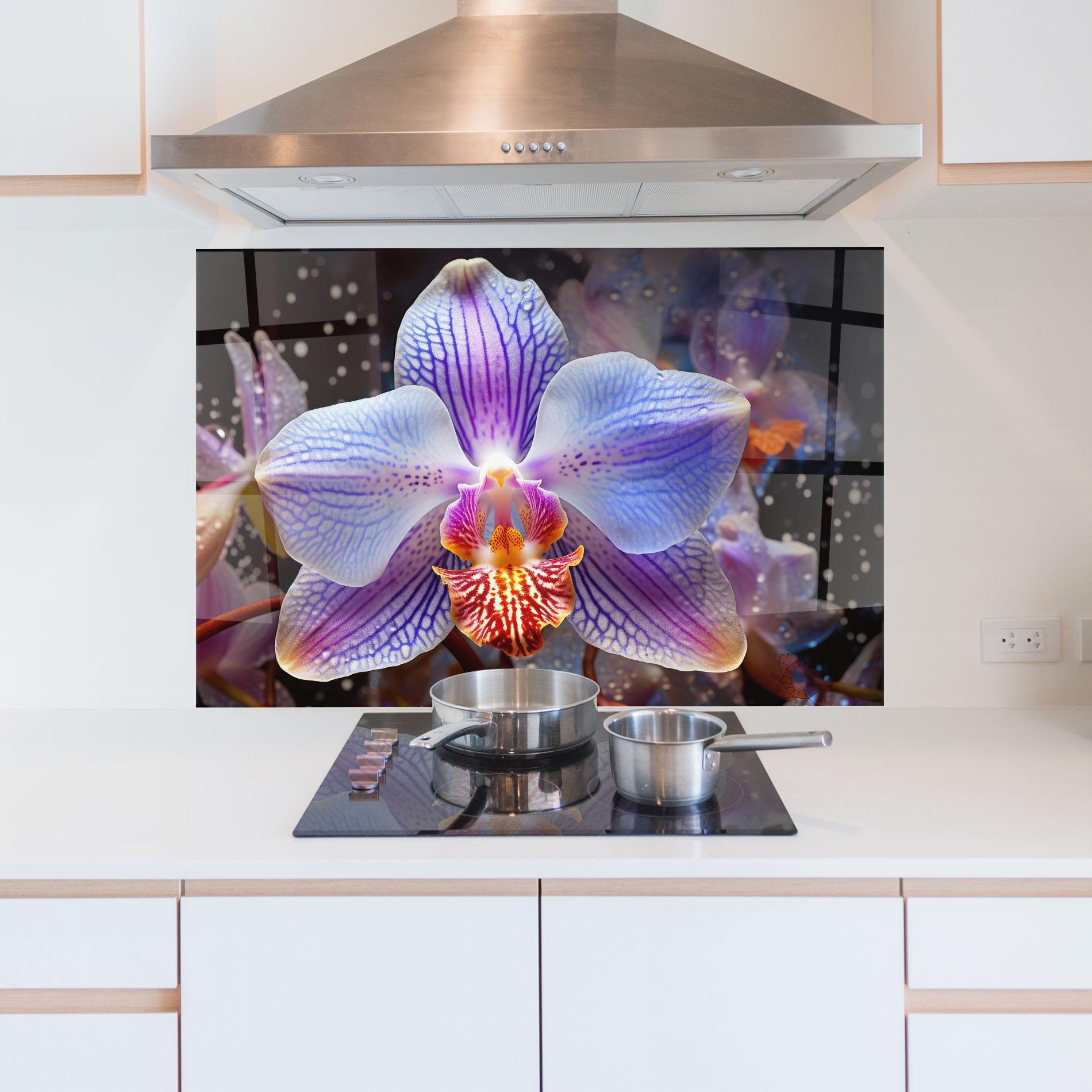 Küchenrückwand Glas Light Purple Orchid Art mockup 5