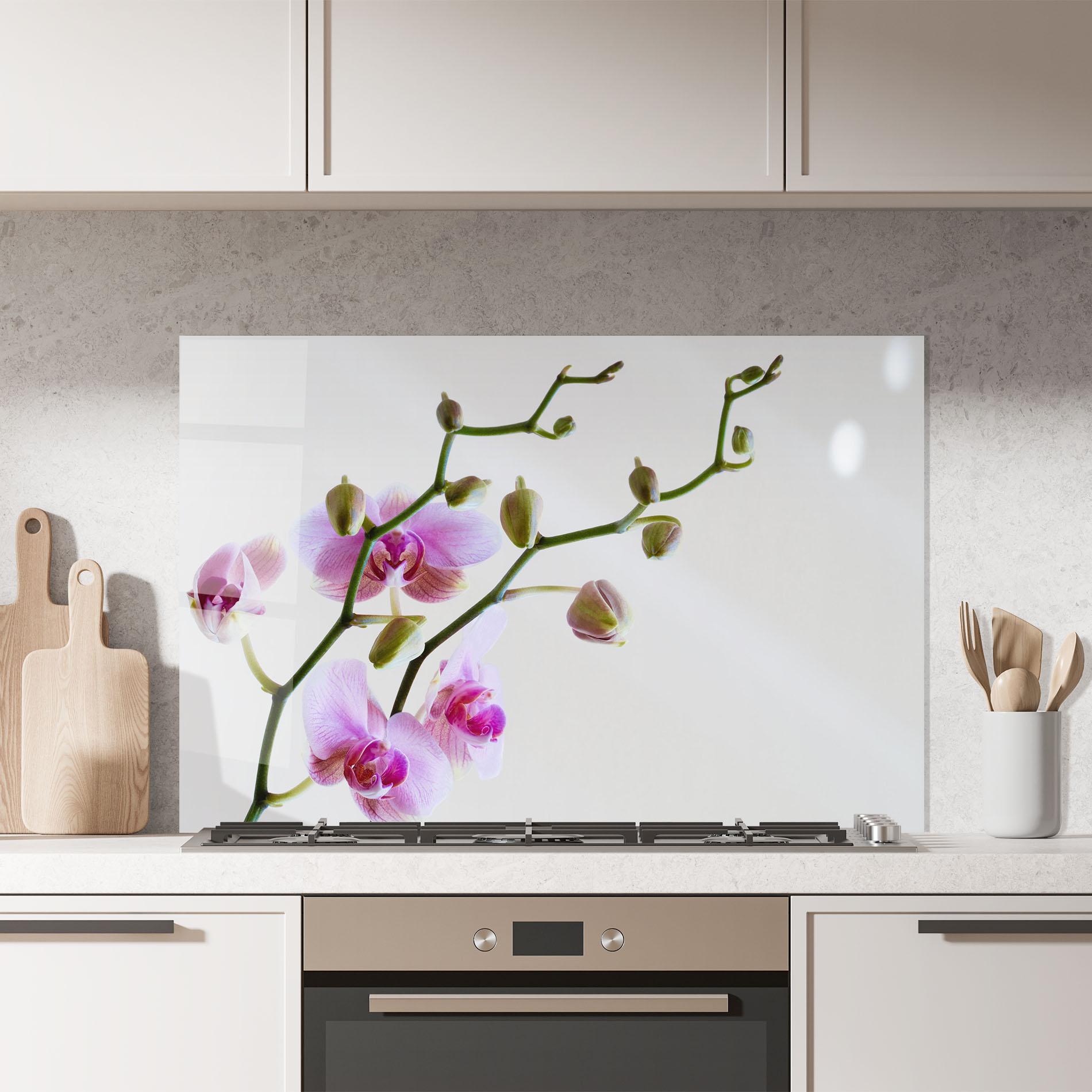 Küchenrückwand Glas Purple Orchid On Grey mockup 7