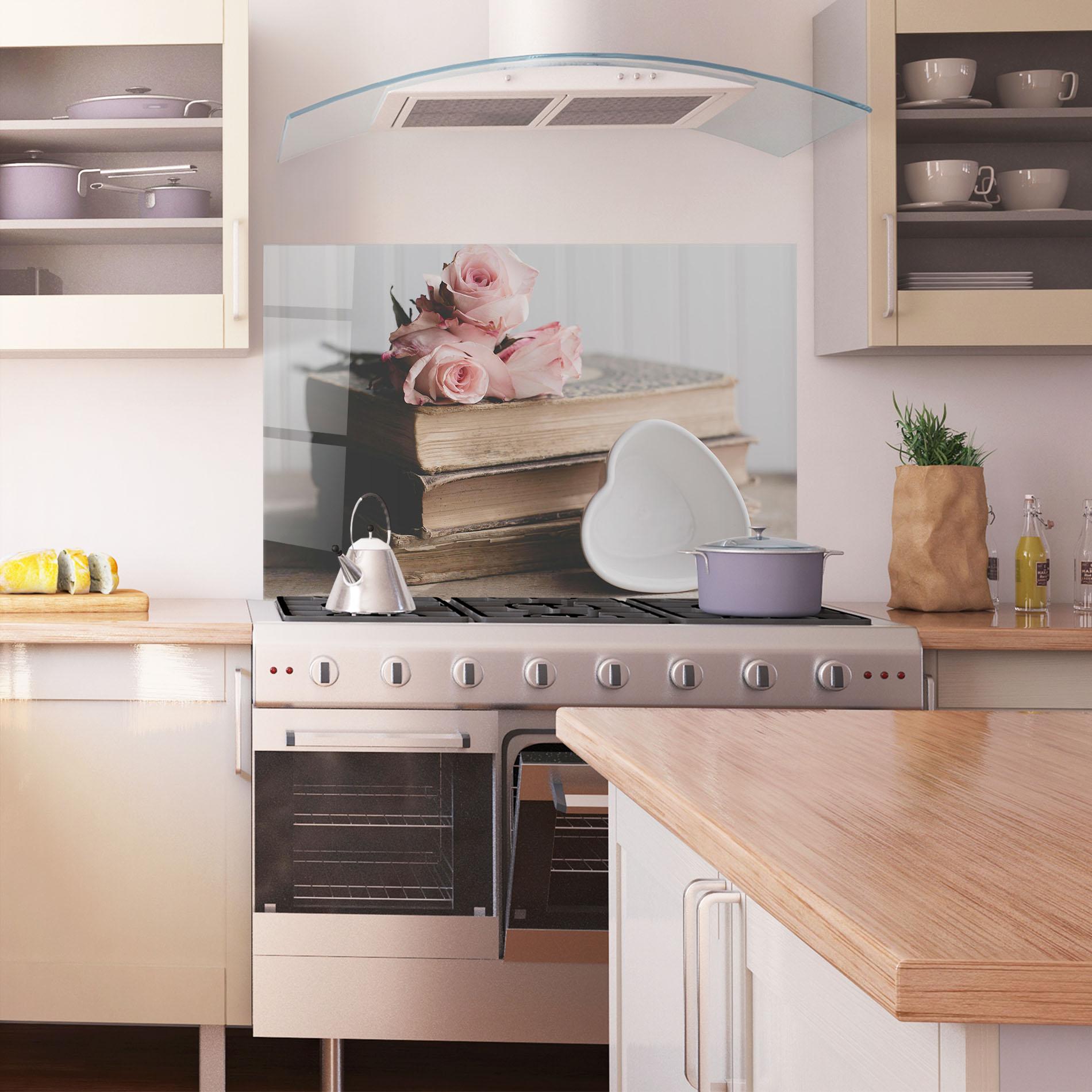 Küchenrückwand Glas Books With Roses mockup 1