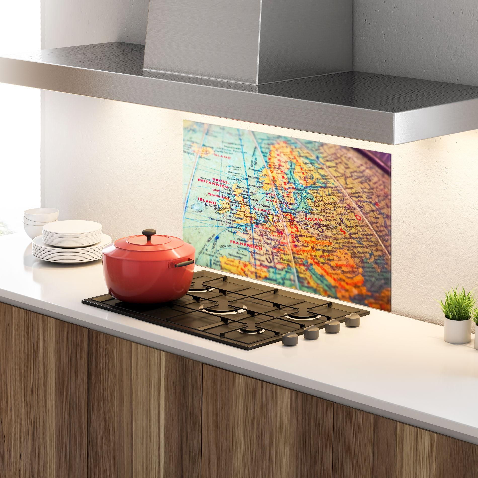 Küchenrückwand Glas Globe mockup 4