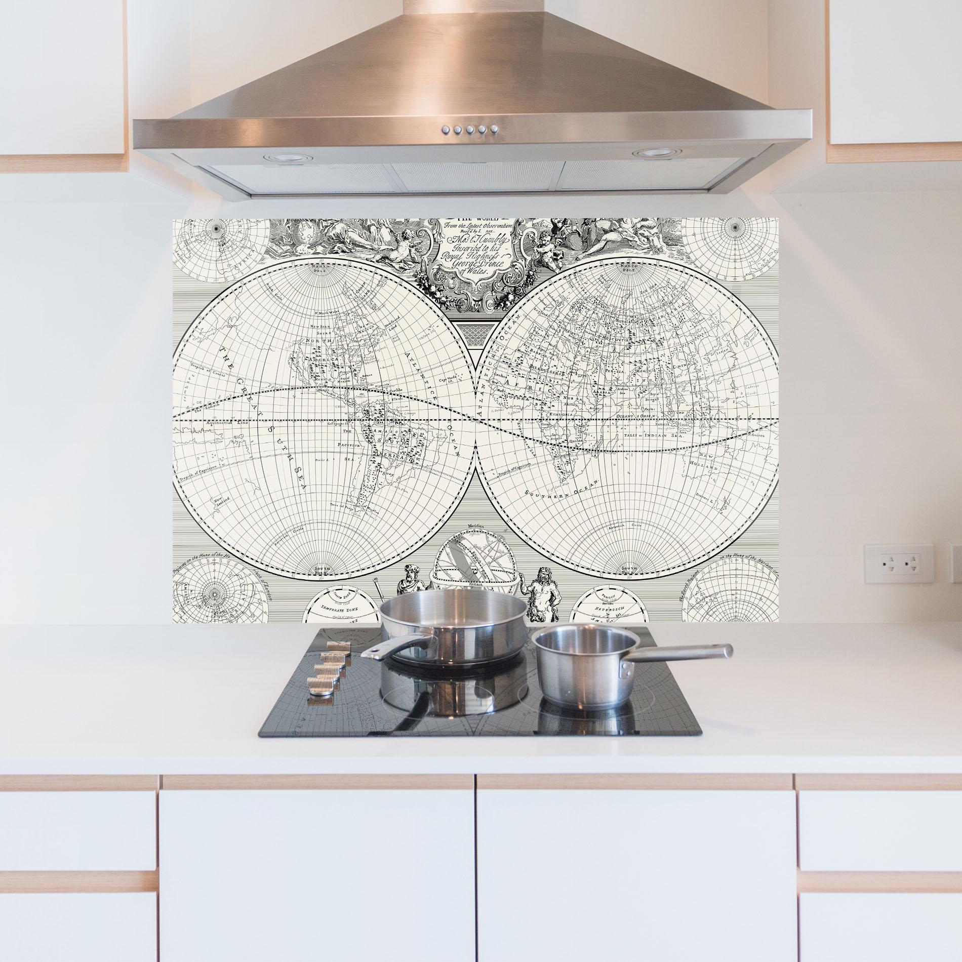 Küchenrückwand Glas Black White Map mockup 5