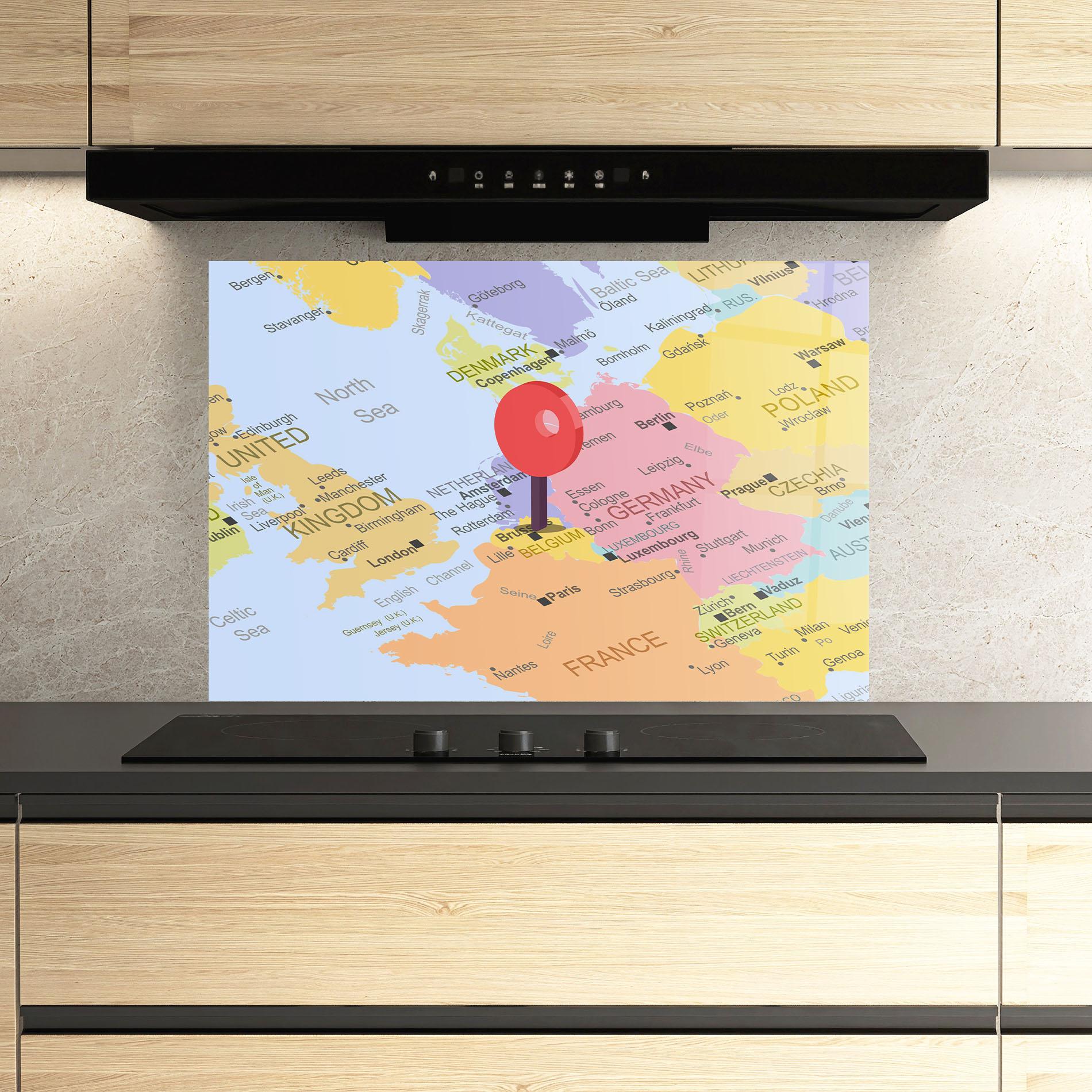 Küchenrückwand Glas Belgium Close Up mockup 3