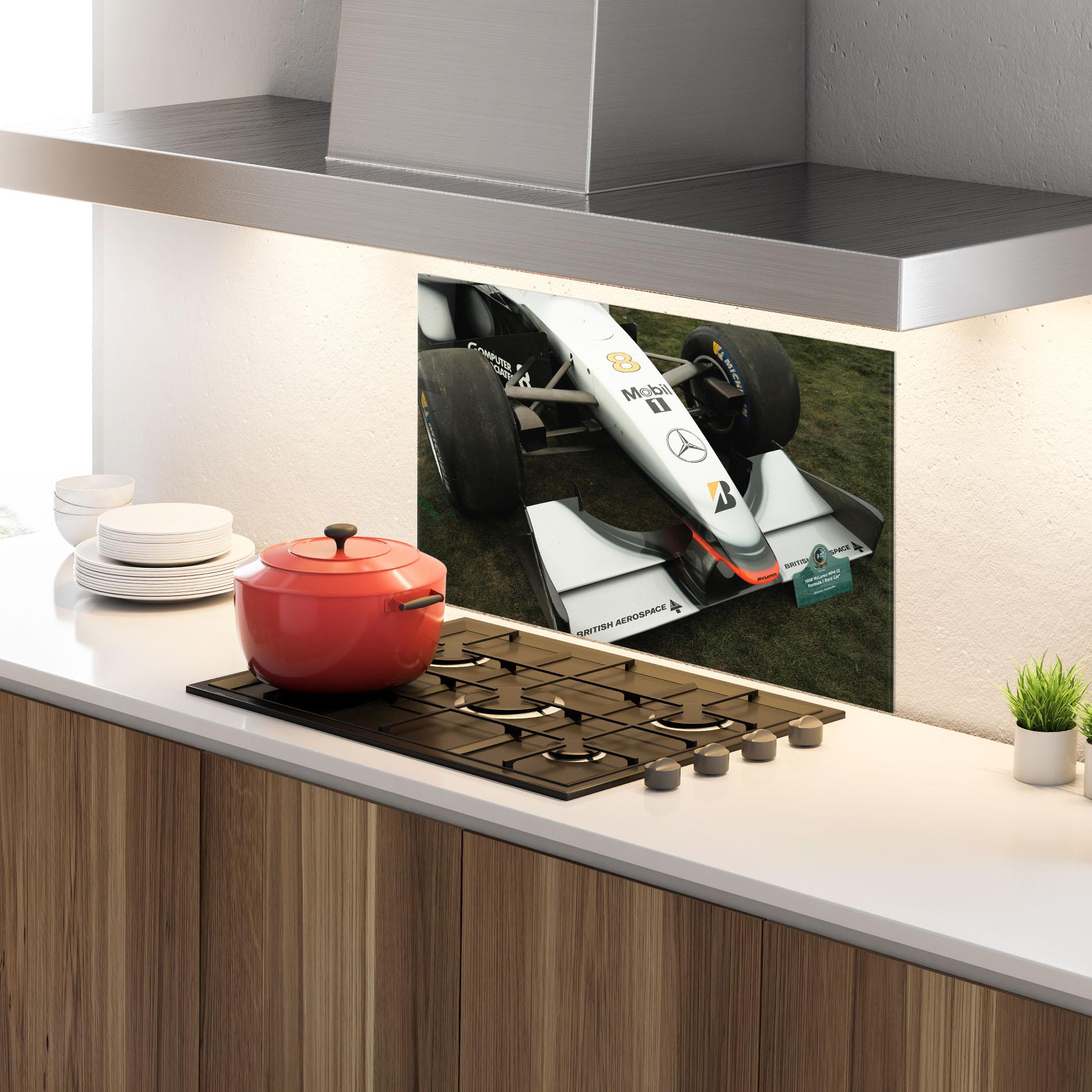 Küchenrückwand Glas White F1 Car mockup 4