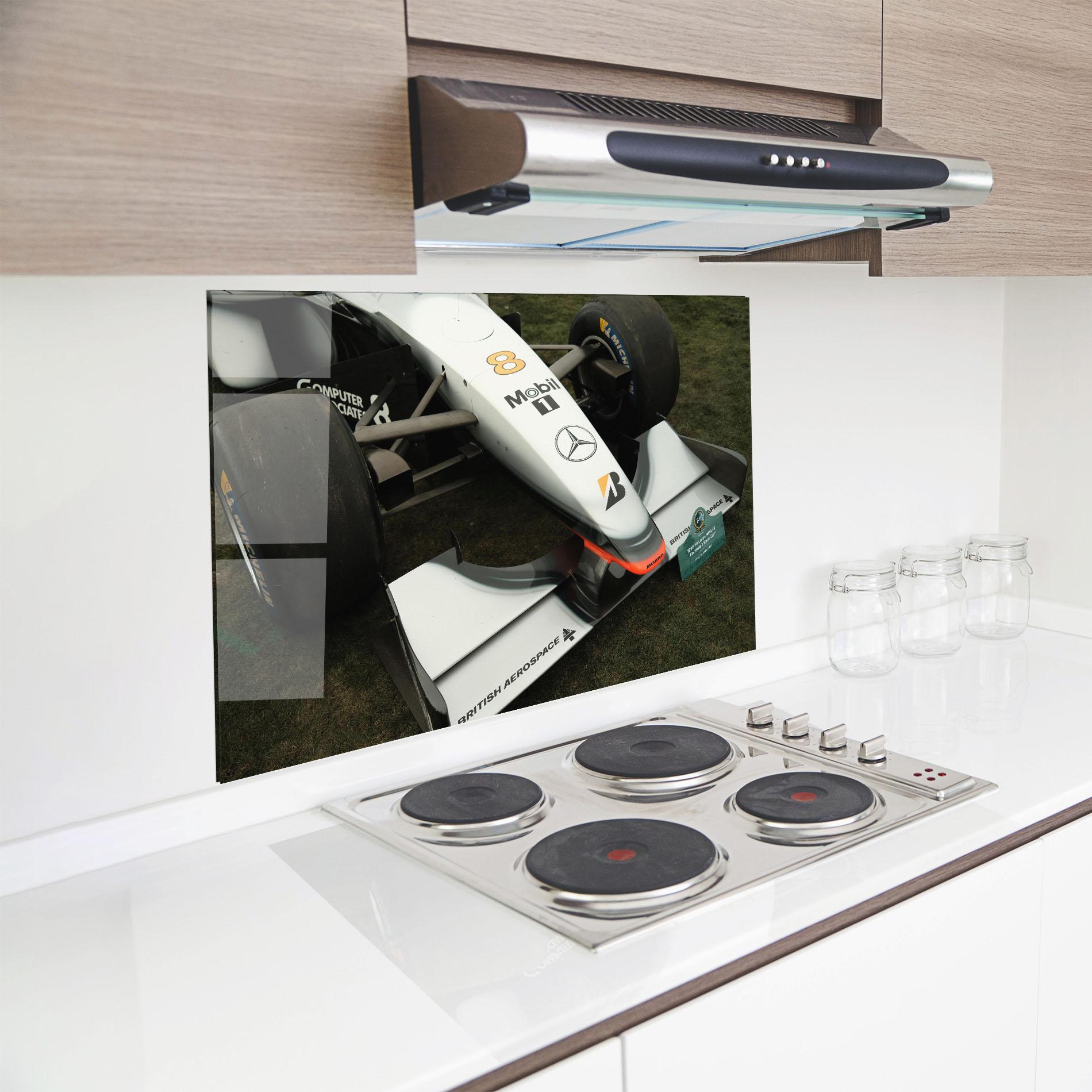 Küchenrückwand Glas White F1 Car mockup 8