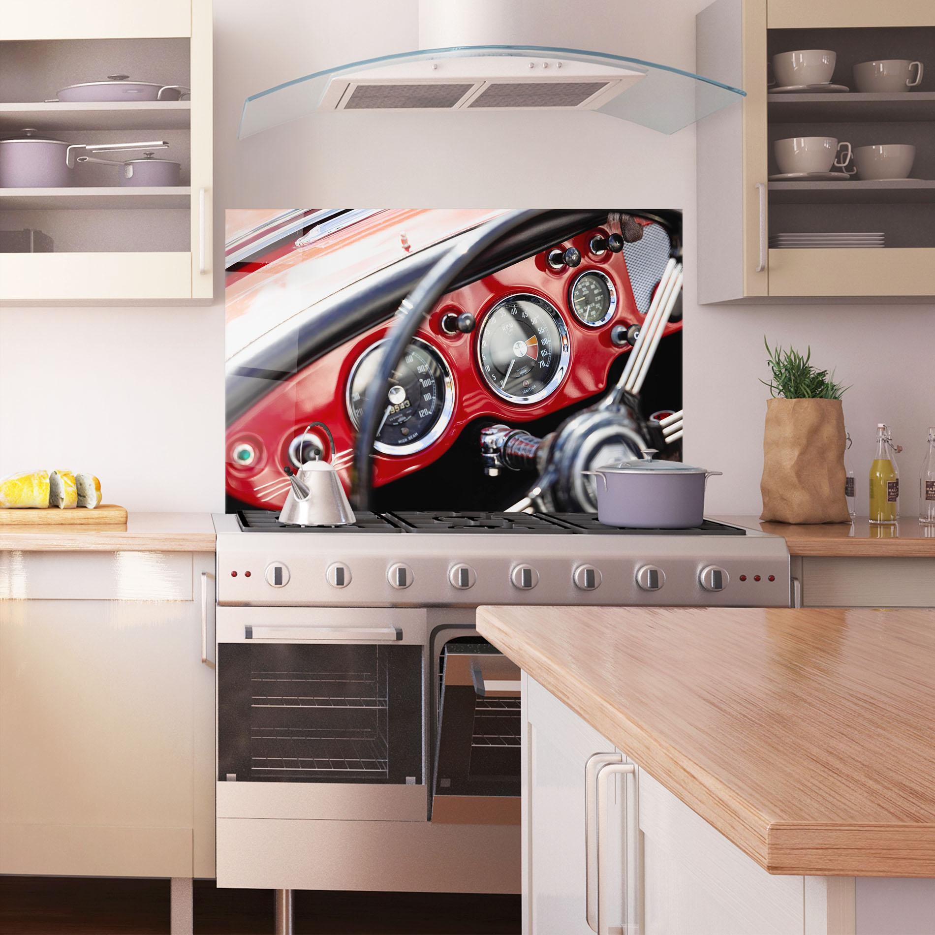 Küchenrückwand Glas Classic Black Wheel mockup 1