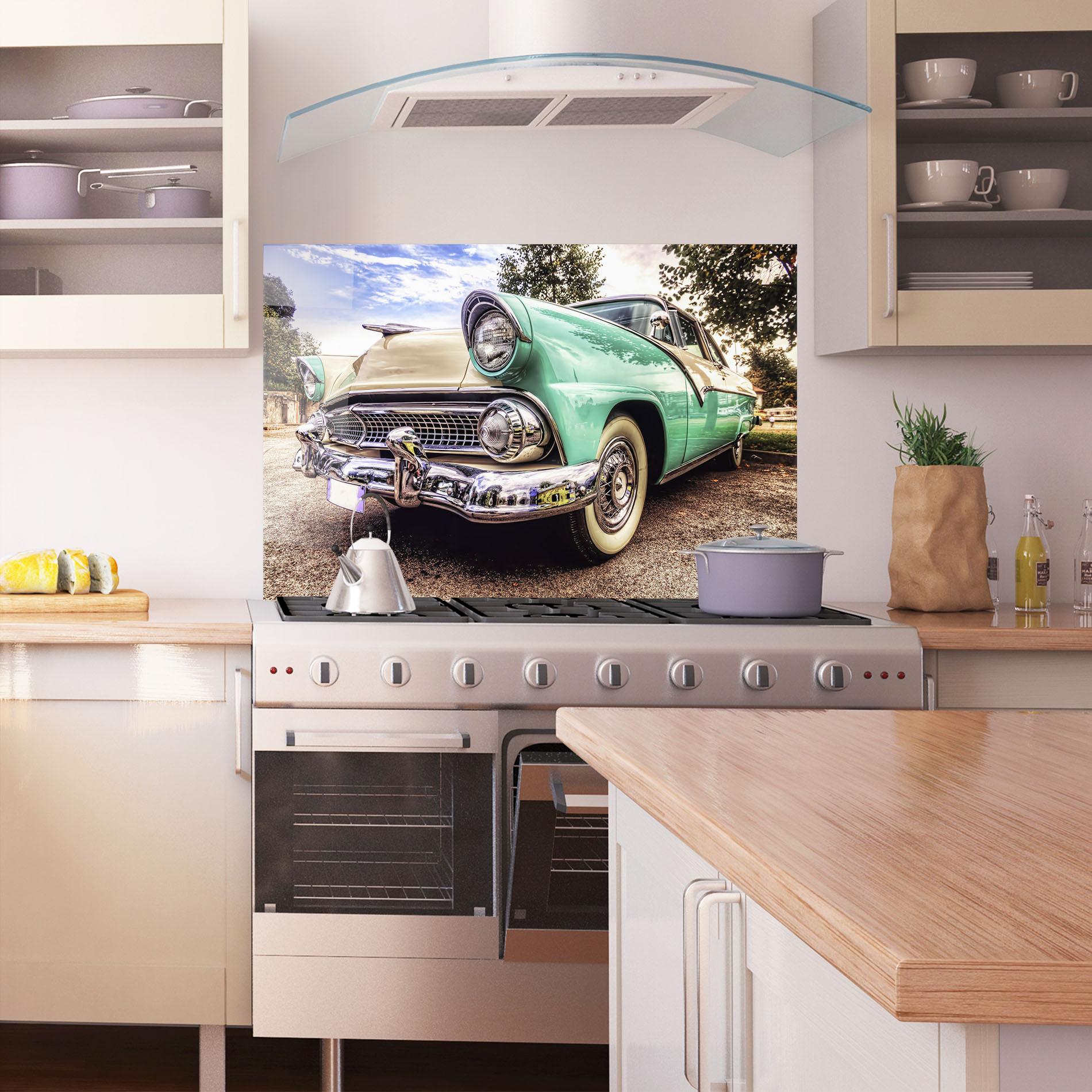 Küchenrückwand Glas Green Vintage Car mockup 1