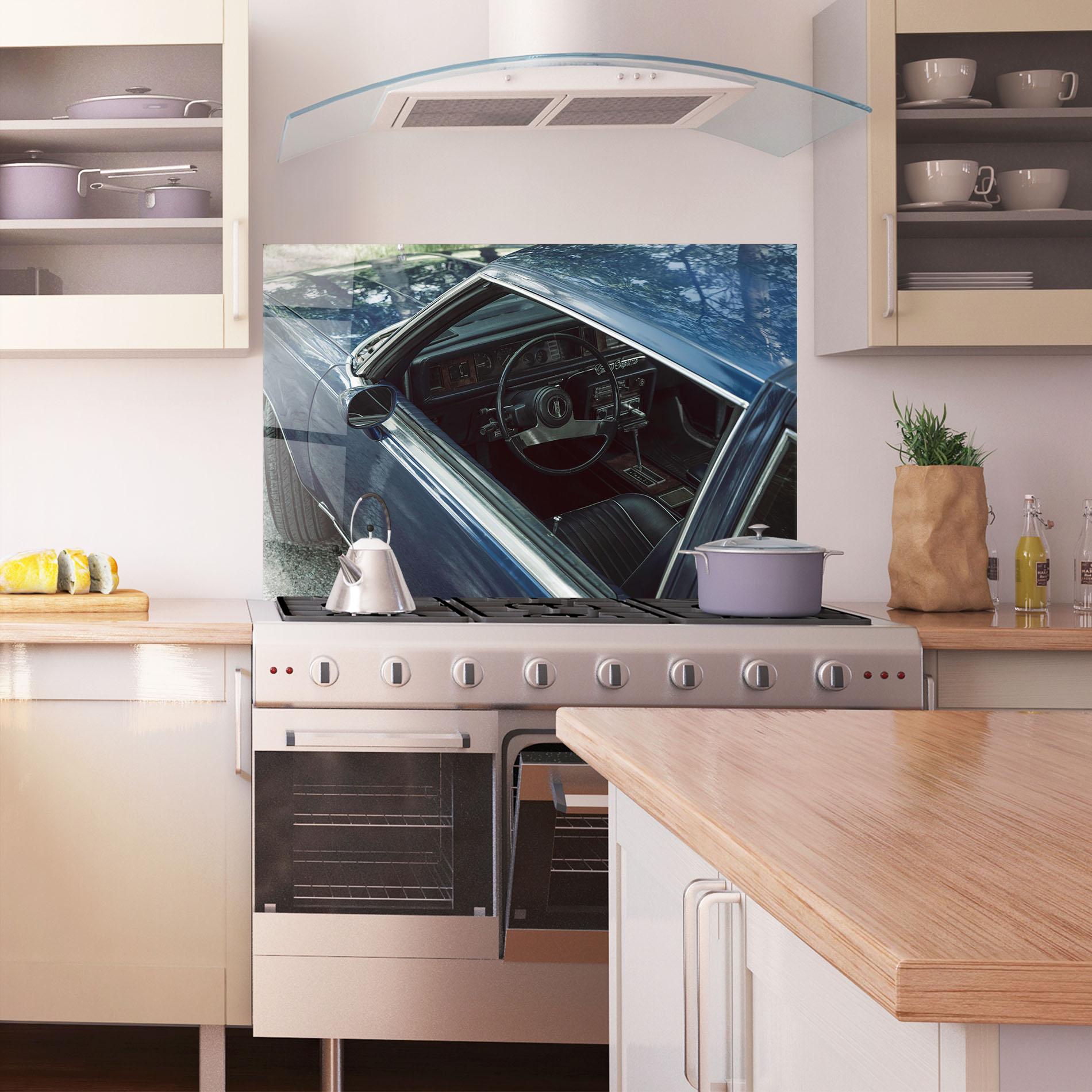 Küchenrückwand Glas Old Blue Car mockup 1