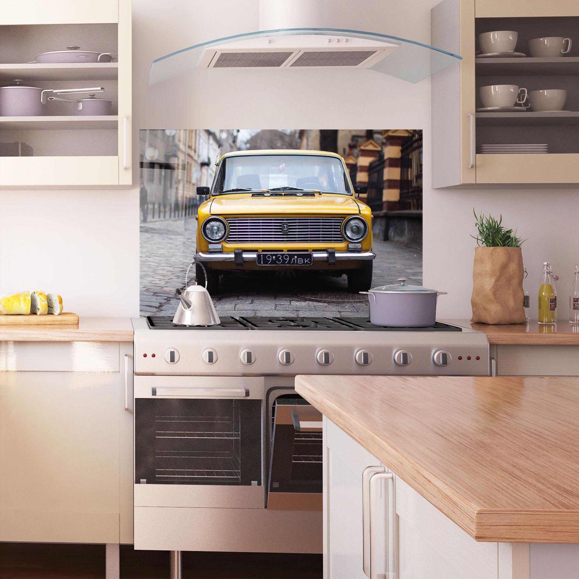 Küchenrückwand Glas Old Yellow Car mockup 1