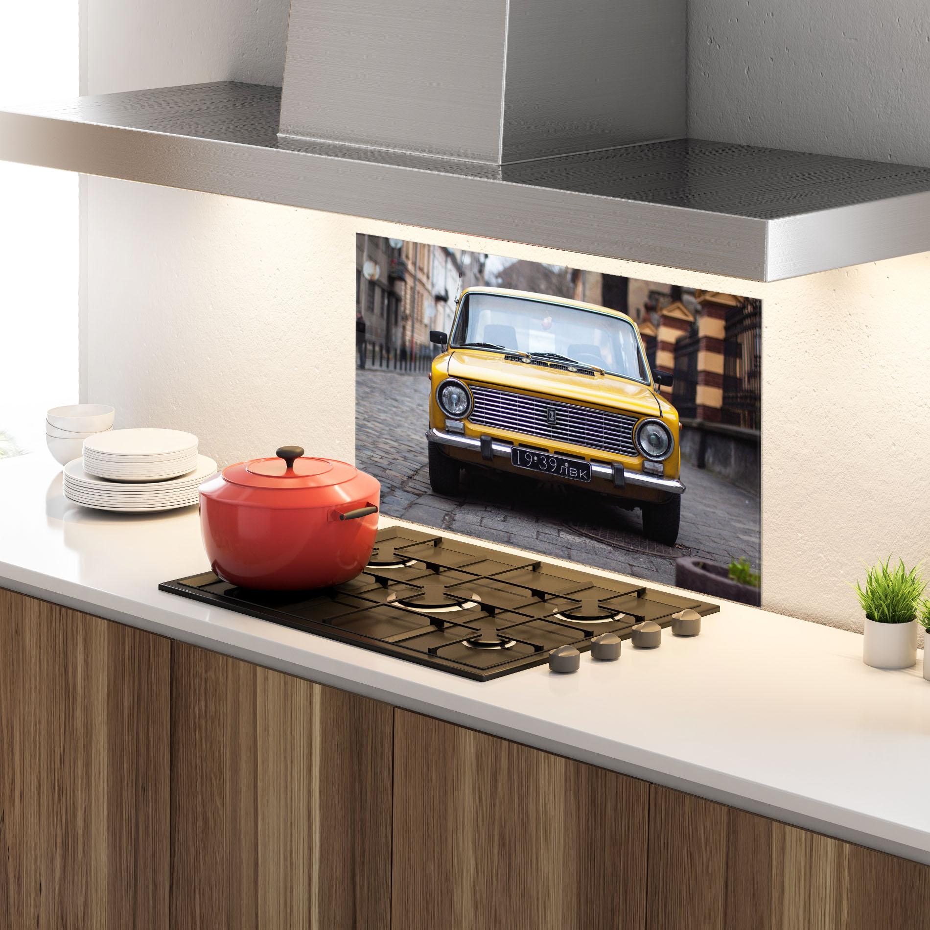 Küchenrückwand Glas Old Yellow Car mockup 4