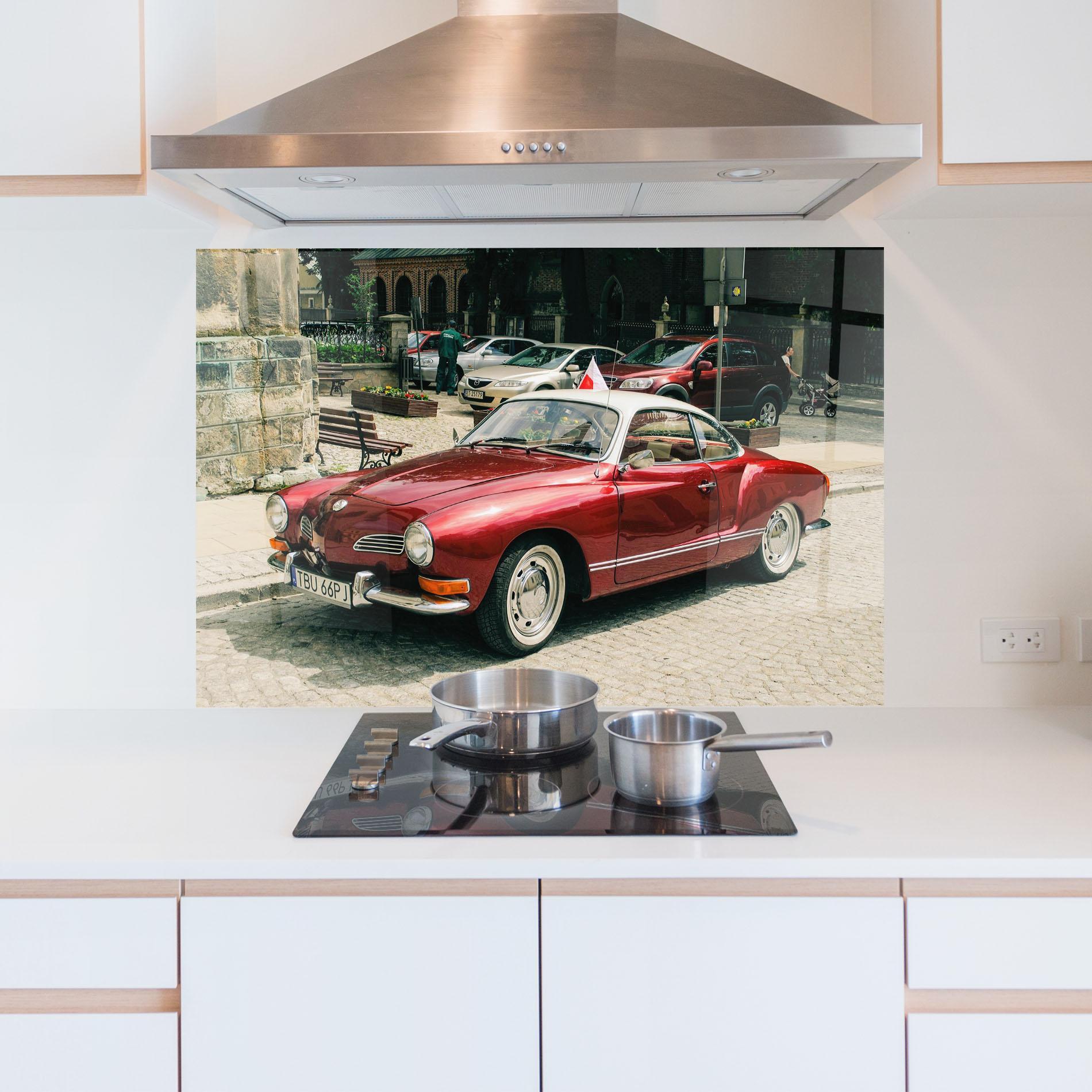 Küchenrückwand Glas Car Old Red mockup 5
