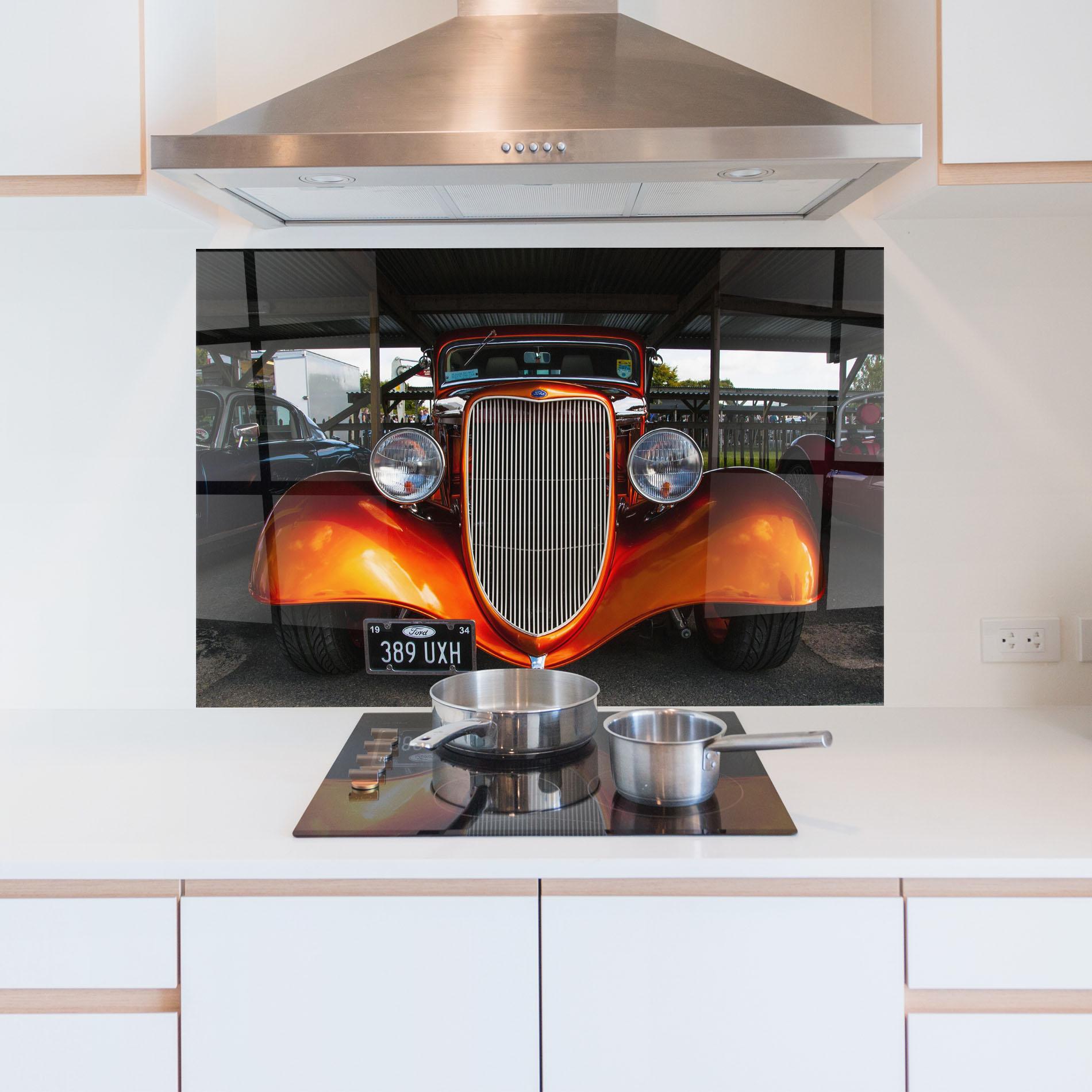 Küchenrückwand Glas Orange Classic Car mockup 5