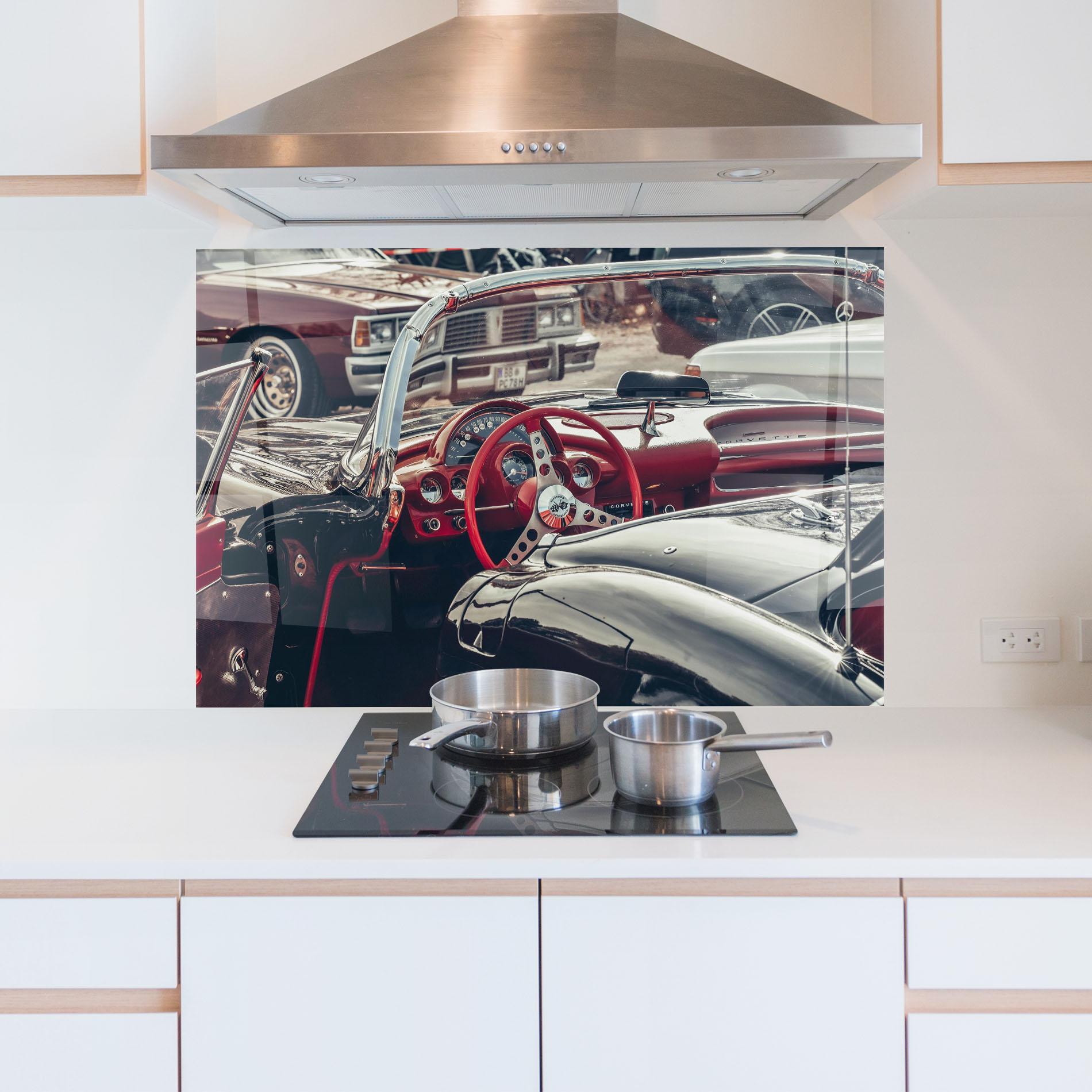 Küchenrückwand Glas Steering Wheel Red mockup 5