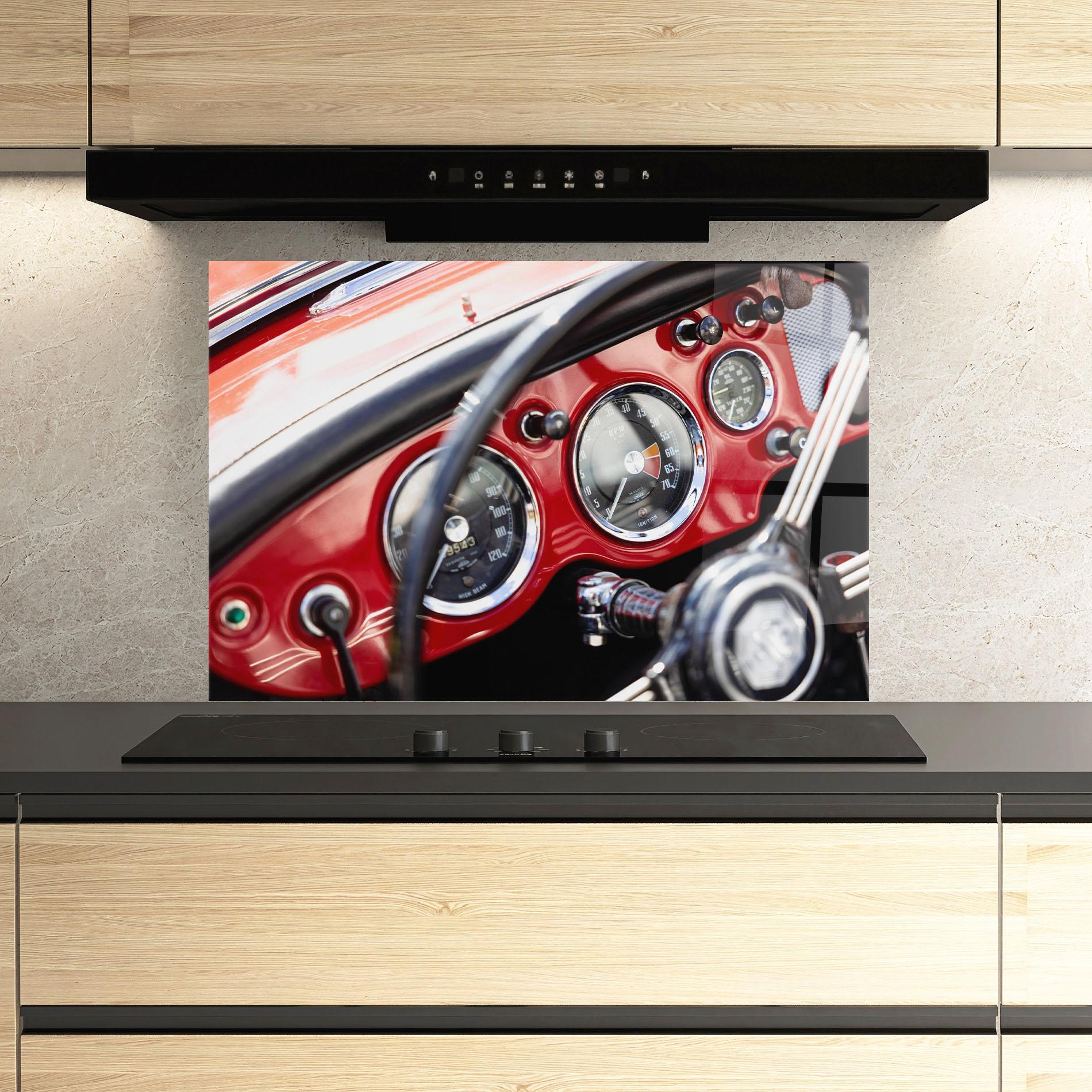 Küchenrückwand Glas Classic Black Wheel mockup 3