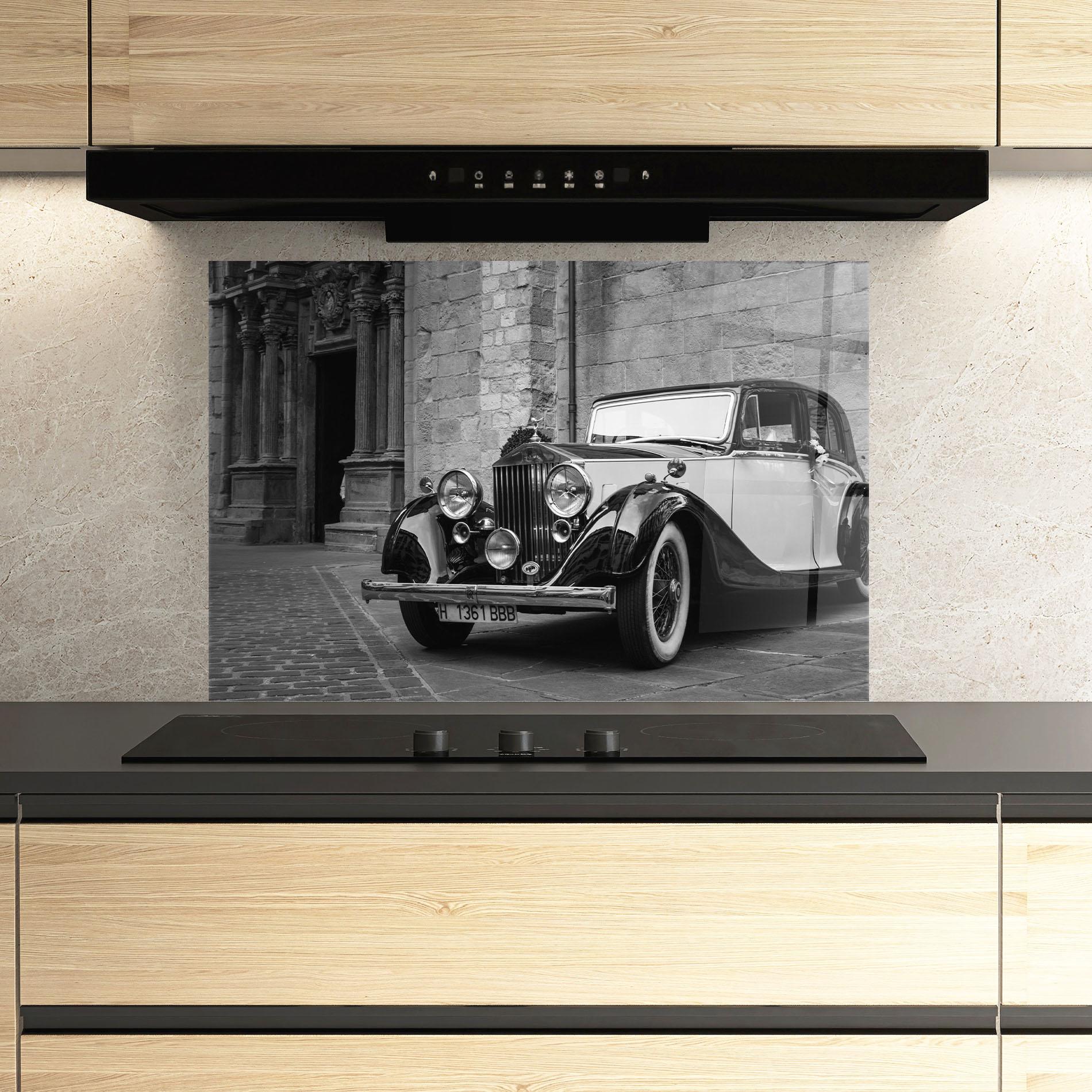 Küchenrückwand Glas Classic Car View mockup 3