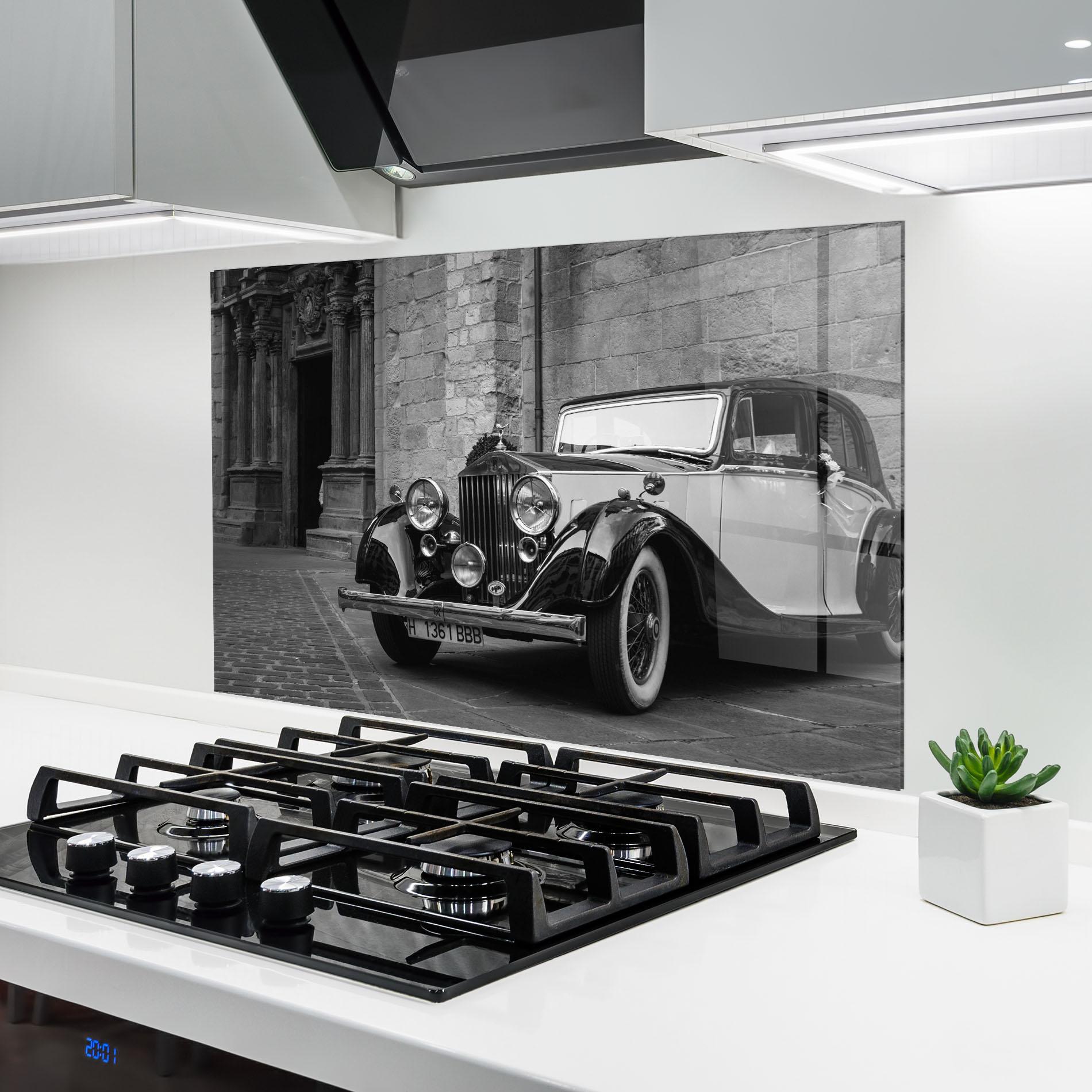Küchenrückwand Glas Classic Car View mockup 6