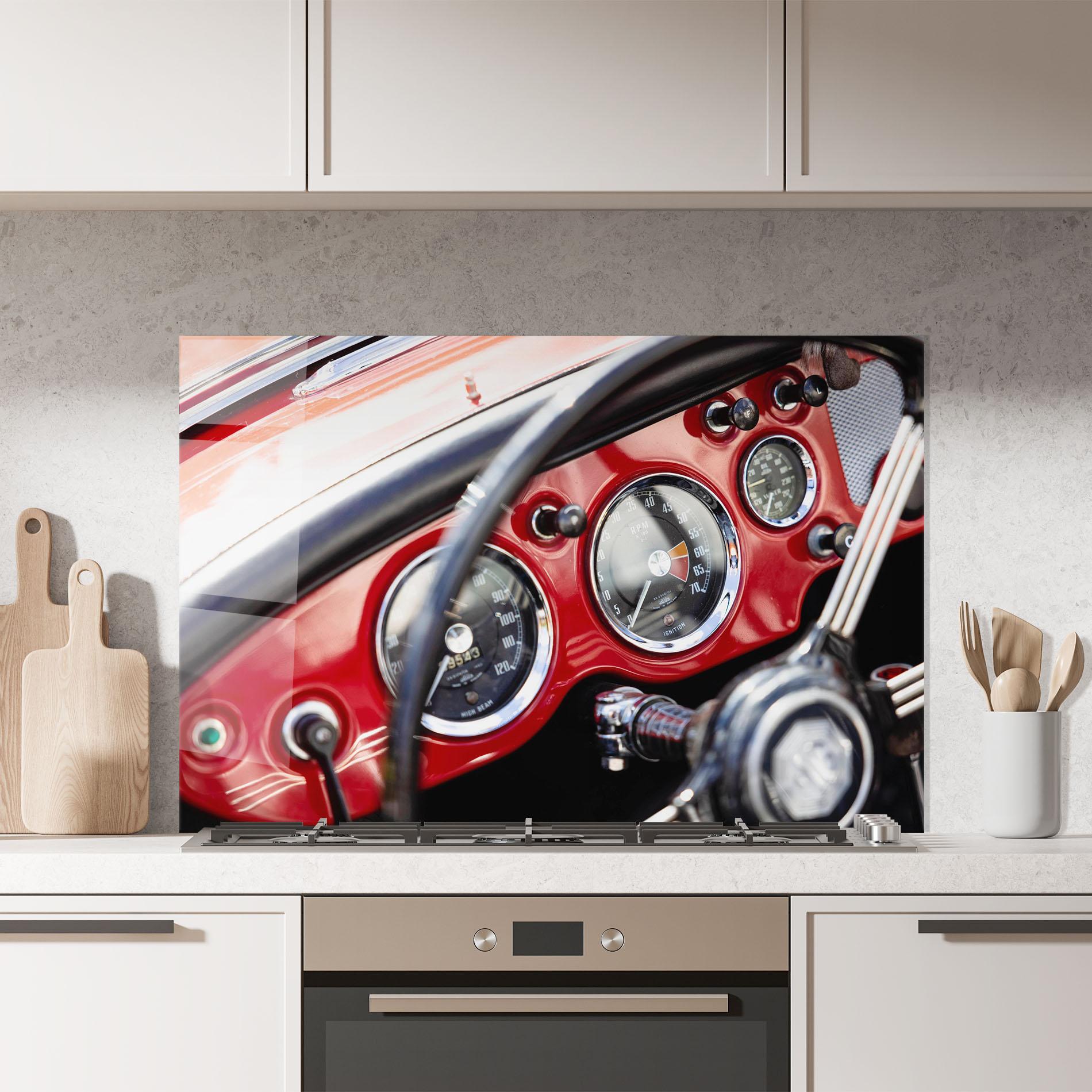 Küchenrückwand Glas Classic Black Wheel mockup 7