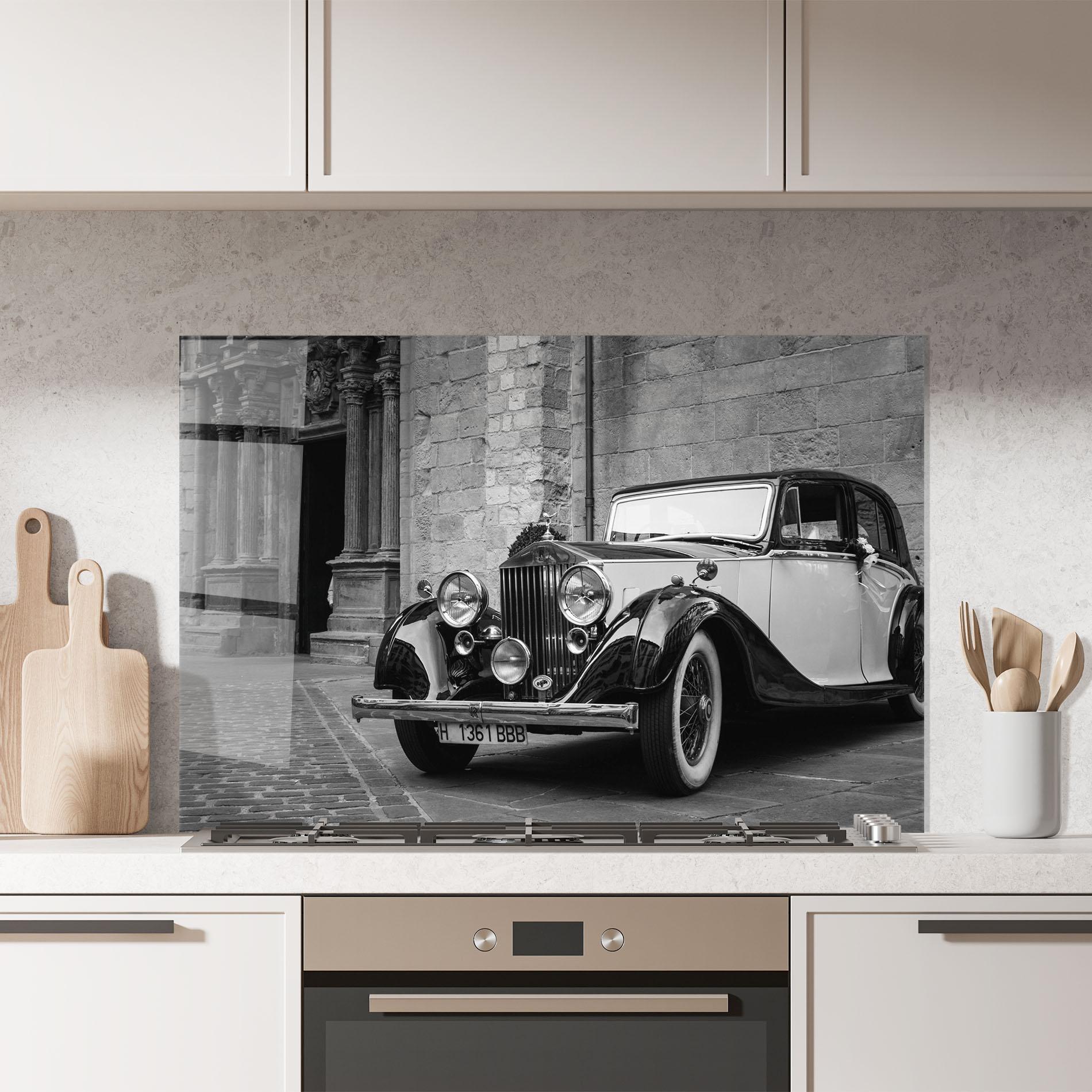 Küchenrückwand Glas Classic Car View mockup 7