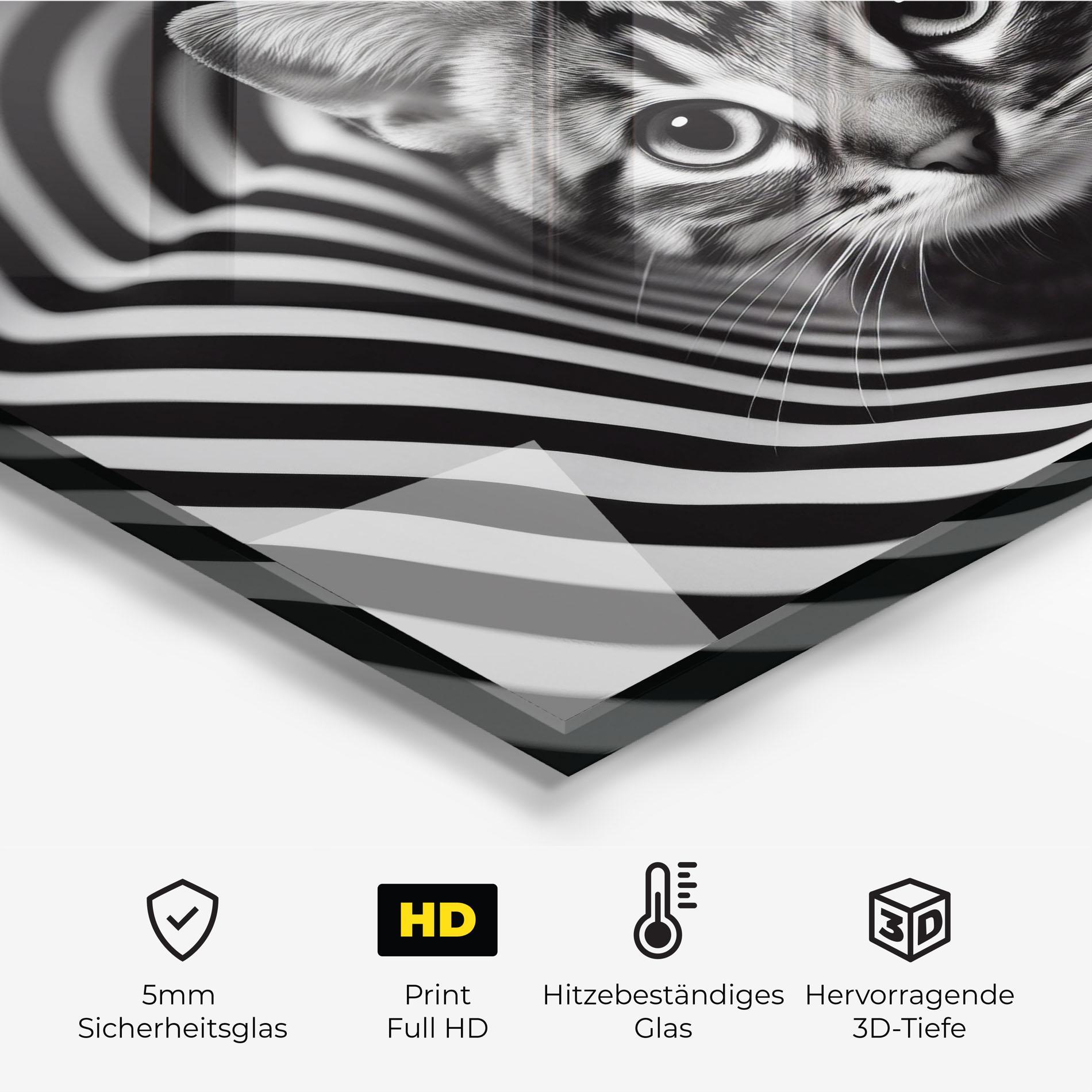 Küchenrückwand Glas Closeup Cat Portrait mockup 2