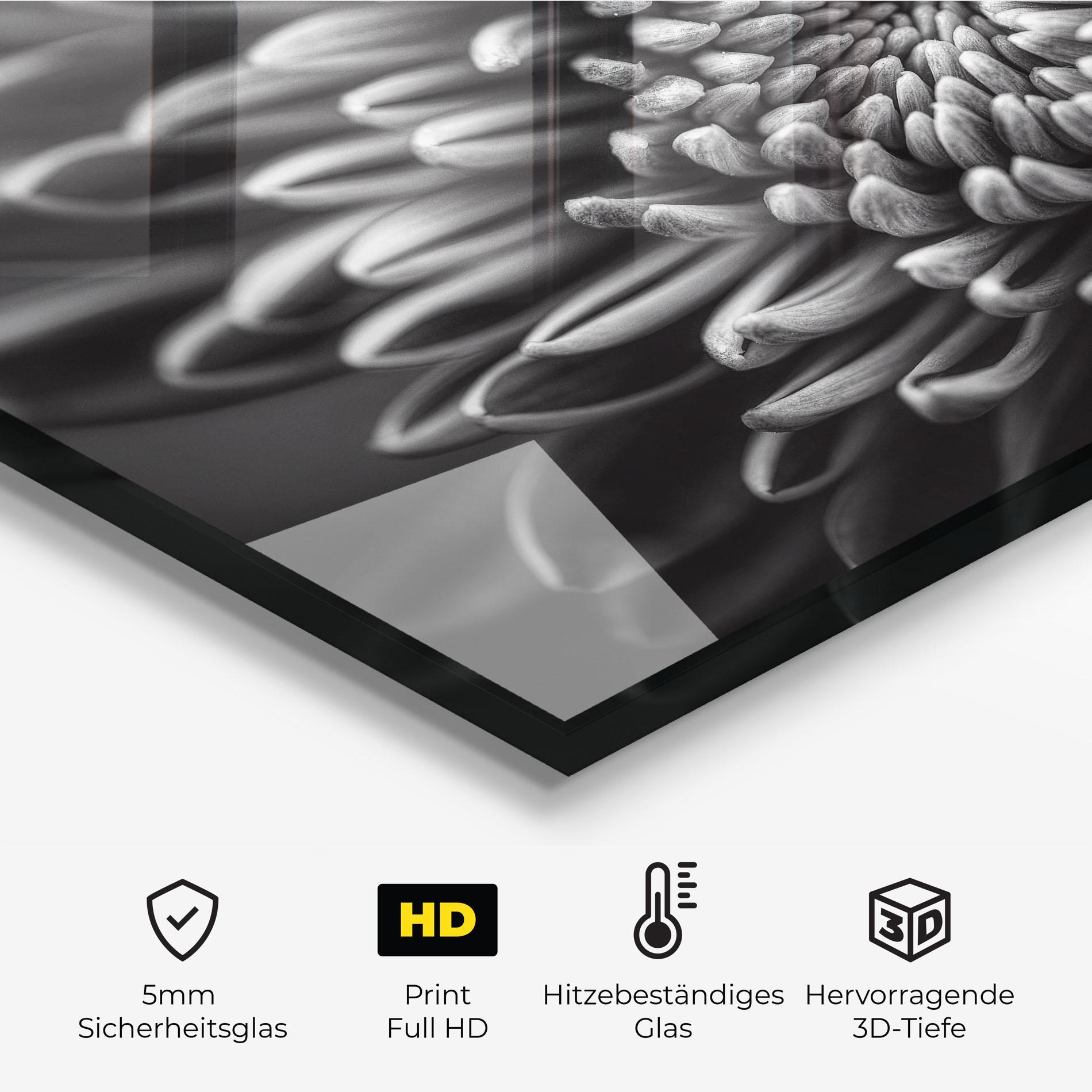 Küchenrückwand Glas Grey Flower mockup 2