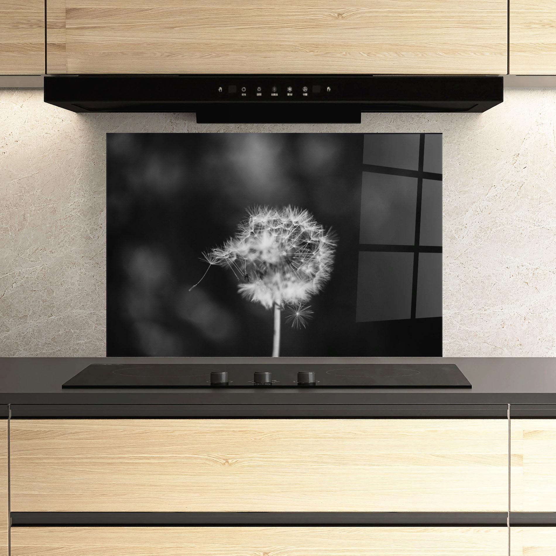 Küchenrückwand Glas Grey Dandelion mockup 3