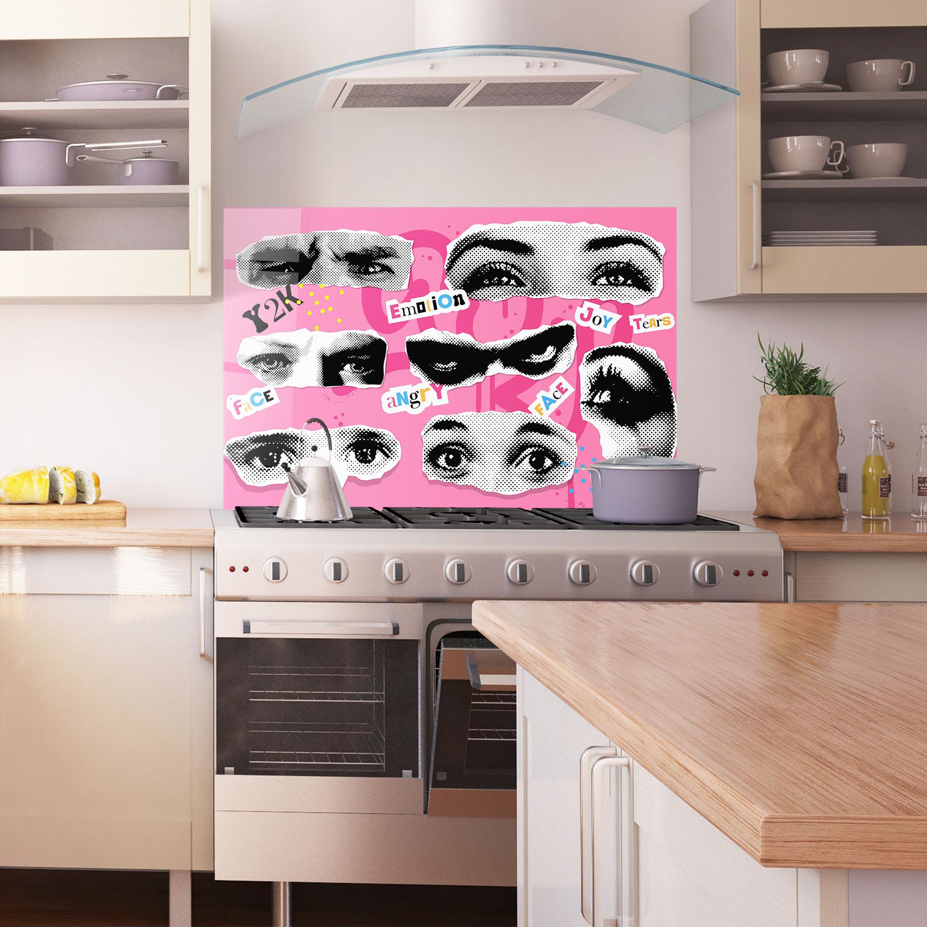 Küchenrückwand Glas Eye Type mockup 1