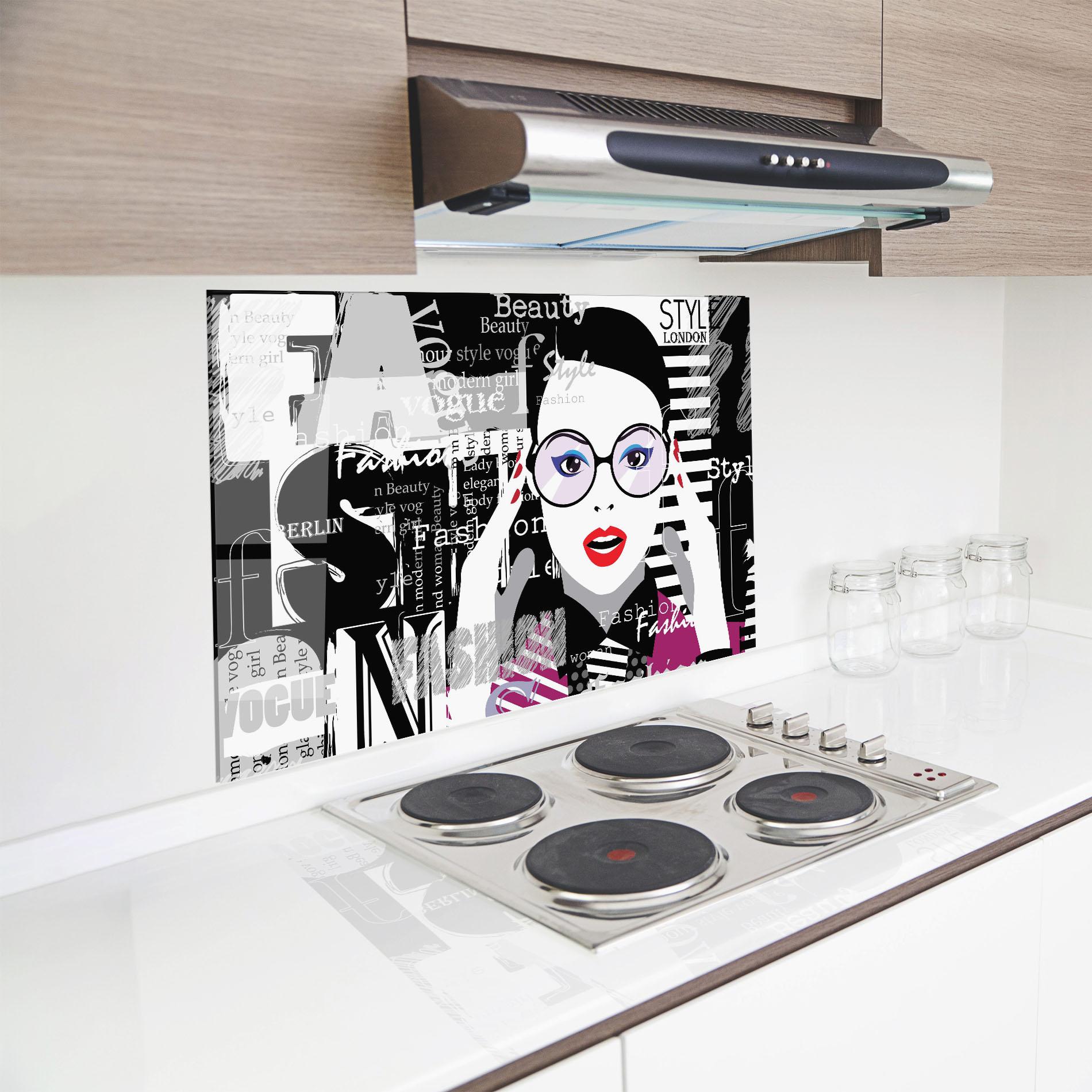 Küchenrückwand Glas Fashion Collage mockup 8