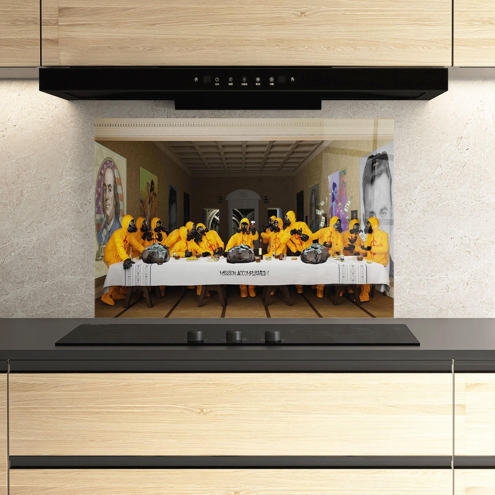 Küchenrückwand Glas Mission Accomplished mockup 3