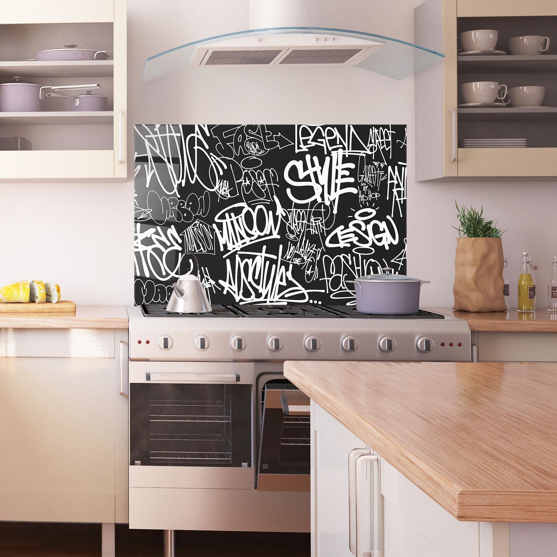 Küchenrückwand Glas Graffiti Tags mockup 1