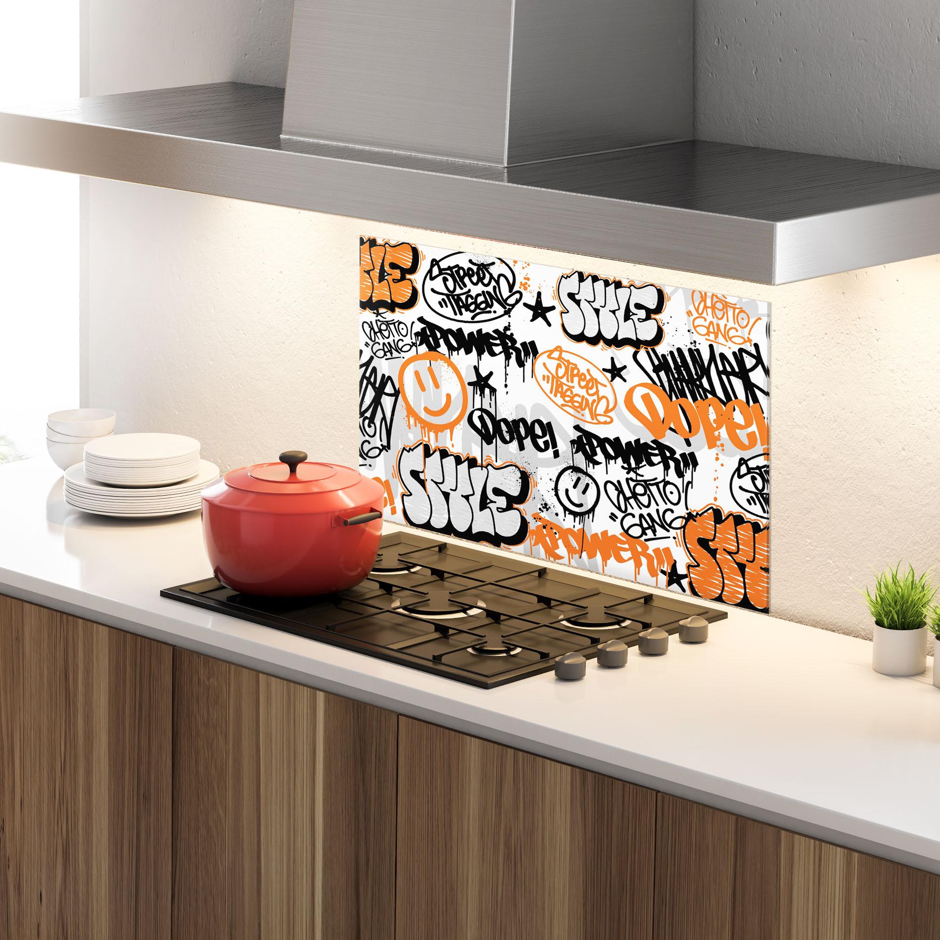 Küchenrückwand Glas Black Orange Graffiti mockup 4