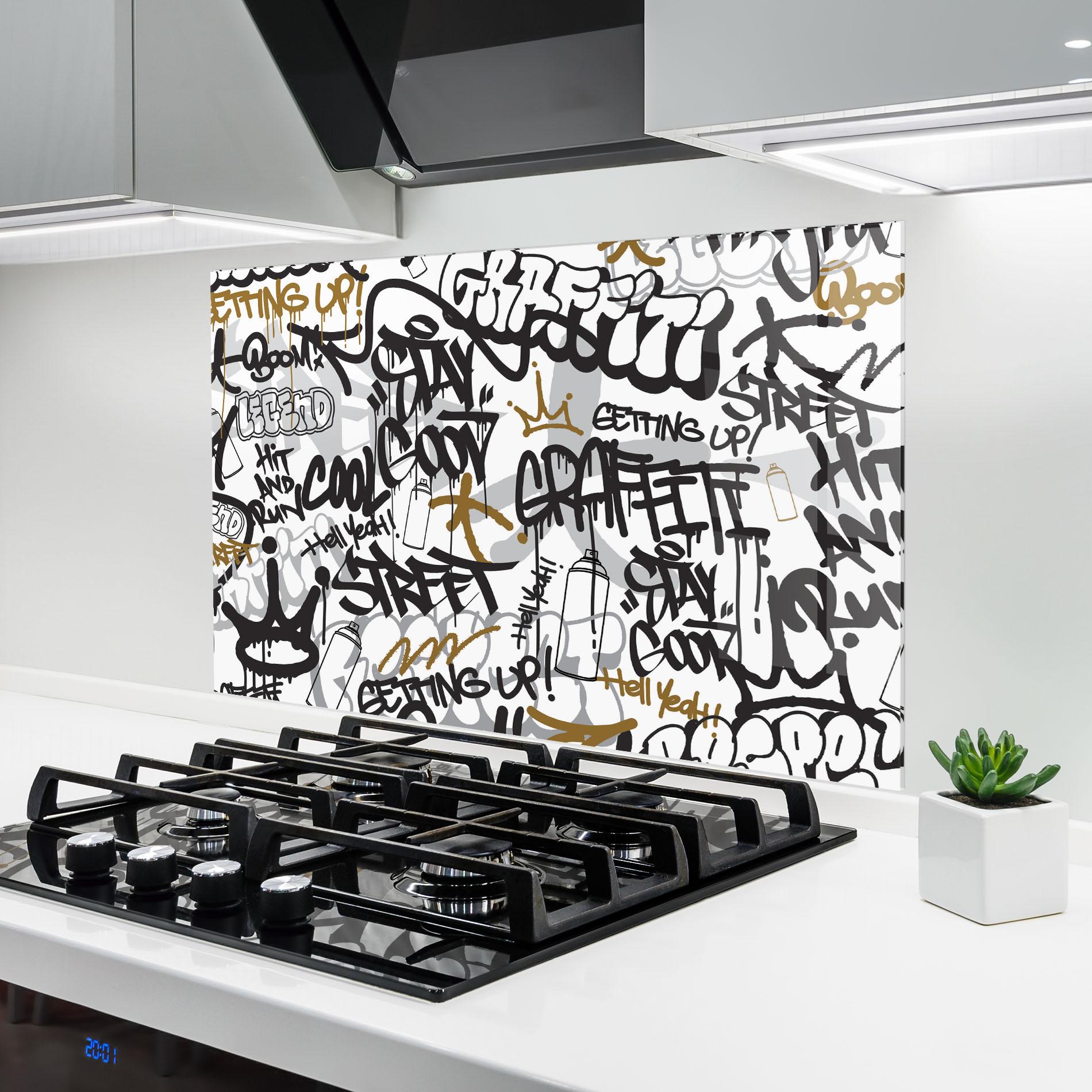 Küchenrückwand Glas Black Yellow Graffiti mockup 6