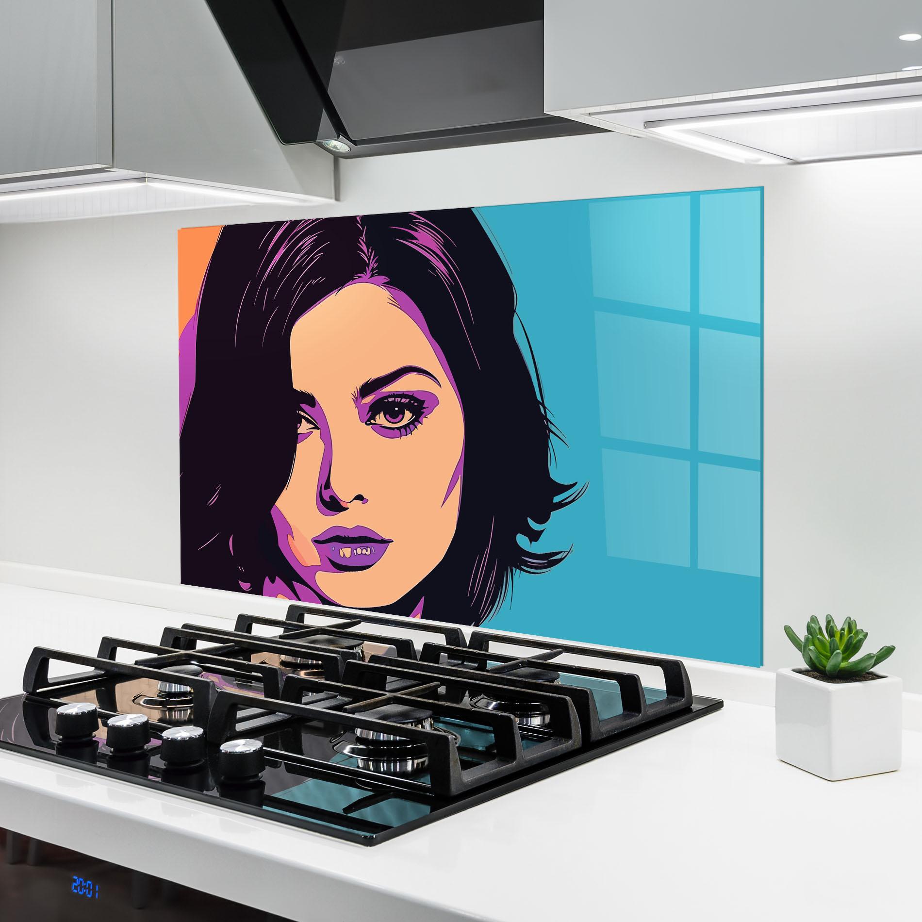Küchenrückwand Glas Pop Purple Woman mockup 6