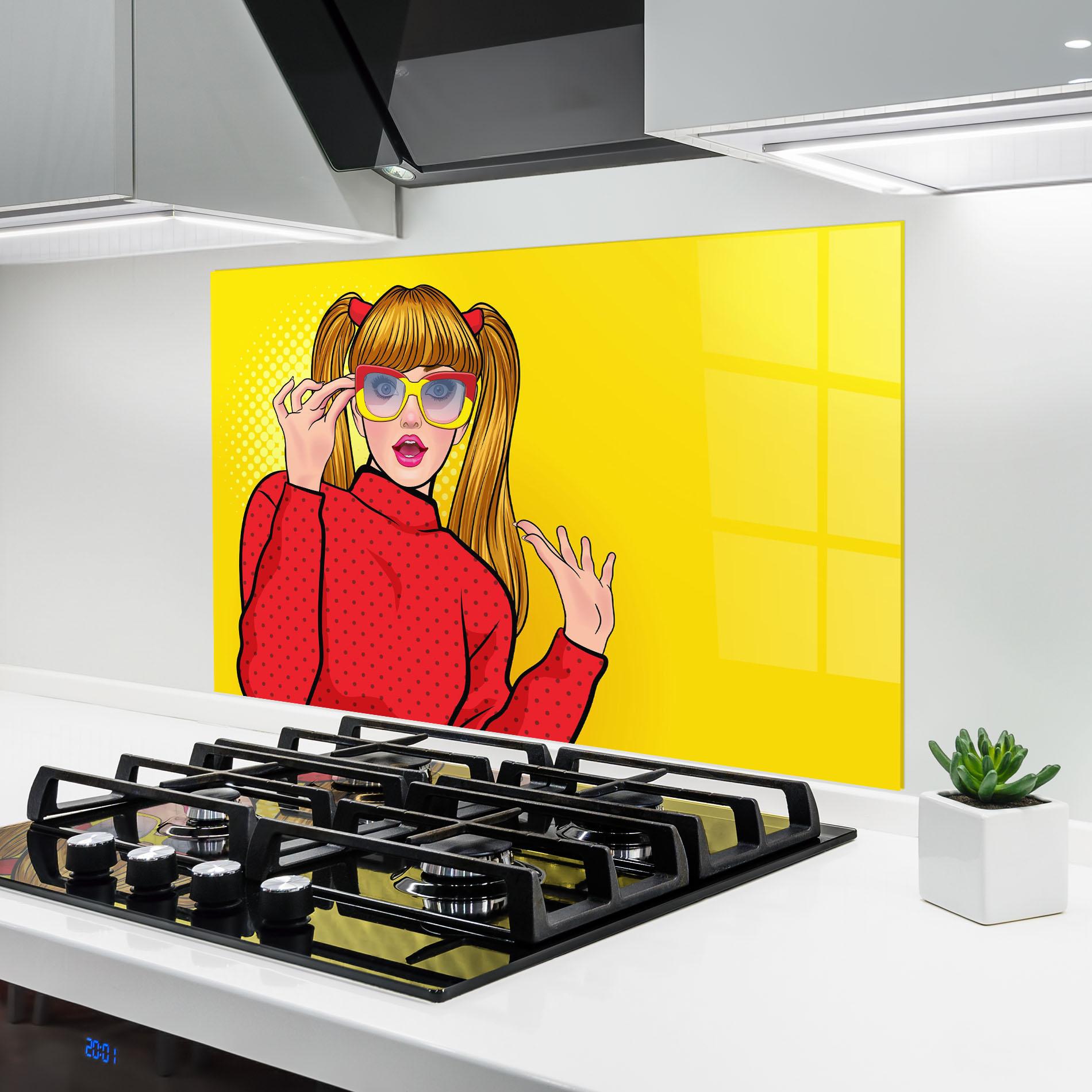 Küchenrückwand Glas Pop Woman Surprised mockup 6