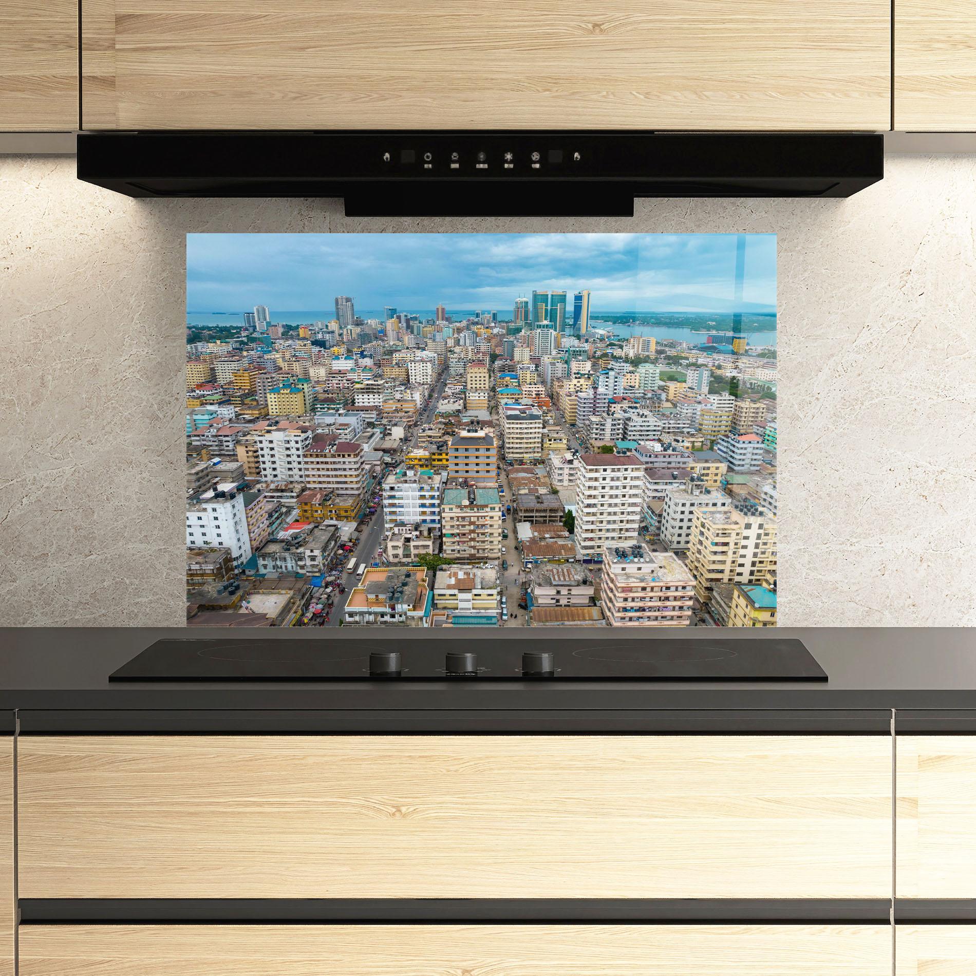 Küchenrückwand Glas Tanzania Building View mockup 3