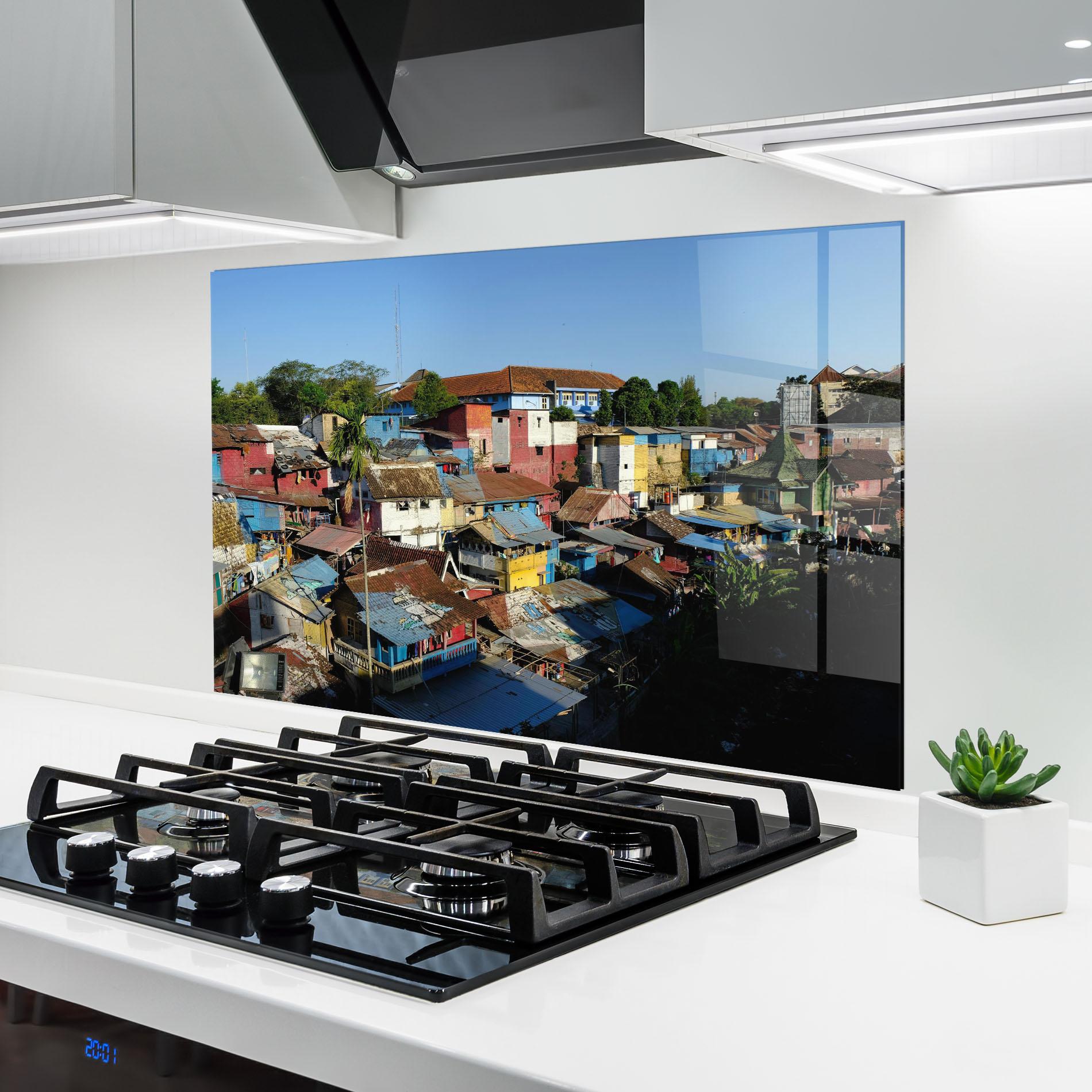 Küchenrückwand Glas Slum Building mockup 6