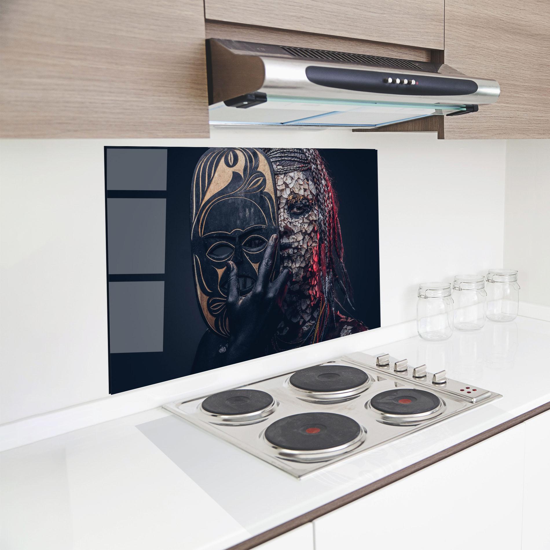 Küchenrückwand Glas African Tribe Costume mockup 8