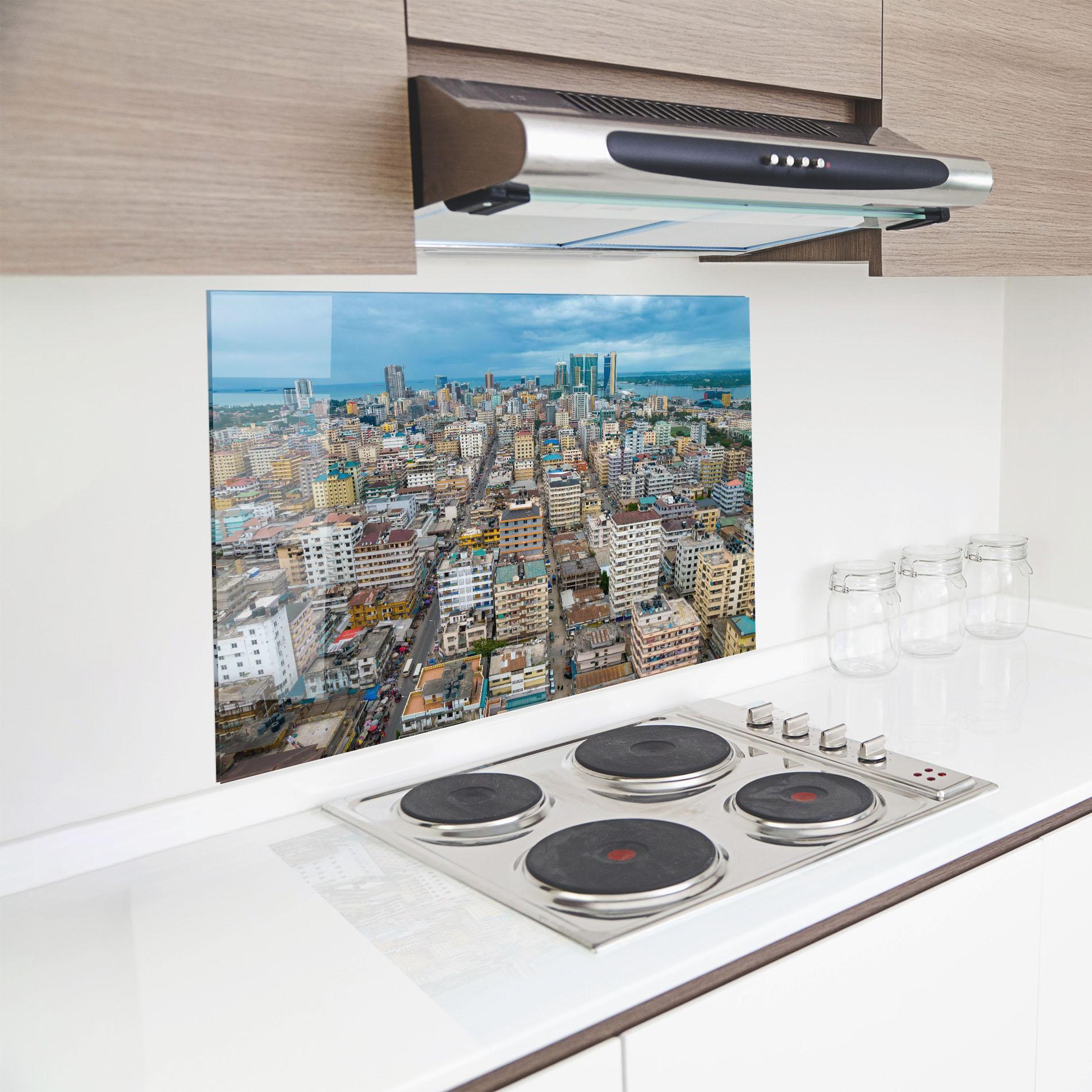 Küchenrückwand Glas Tanzania Building View mockup 8