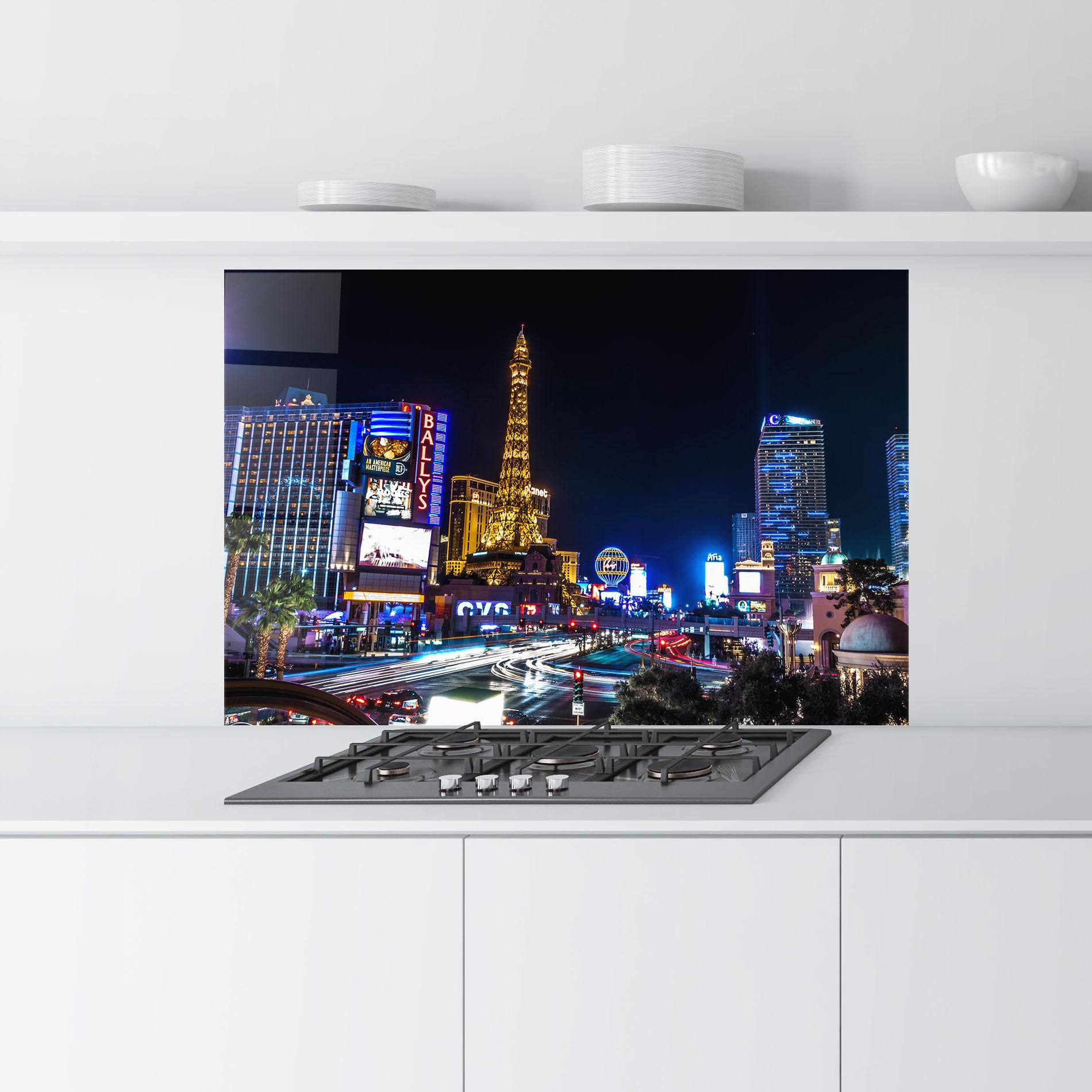 Küchenrückwand Glas Las Vegas Night mockup 9