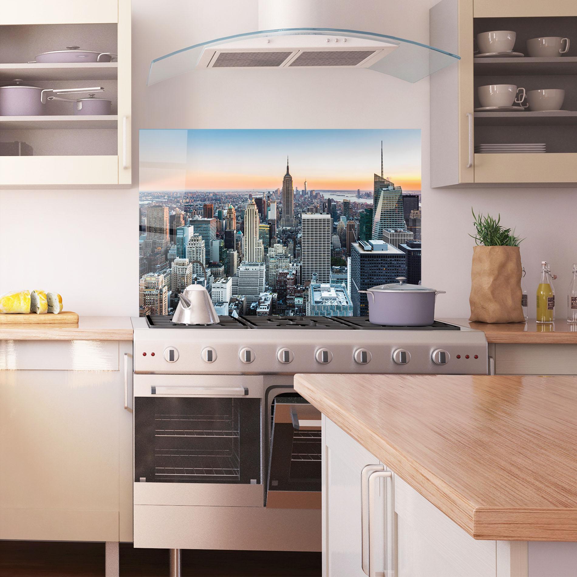 Küchenrückwand Glas New York Skyline mockup 1