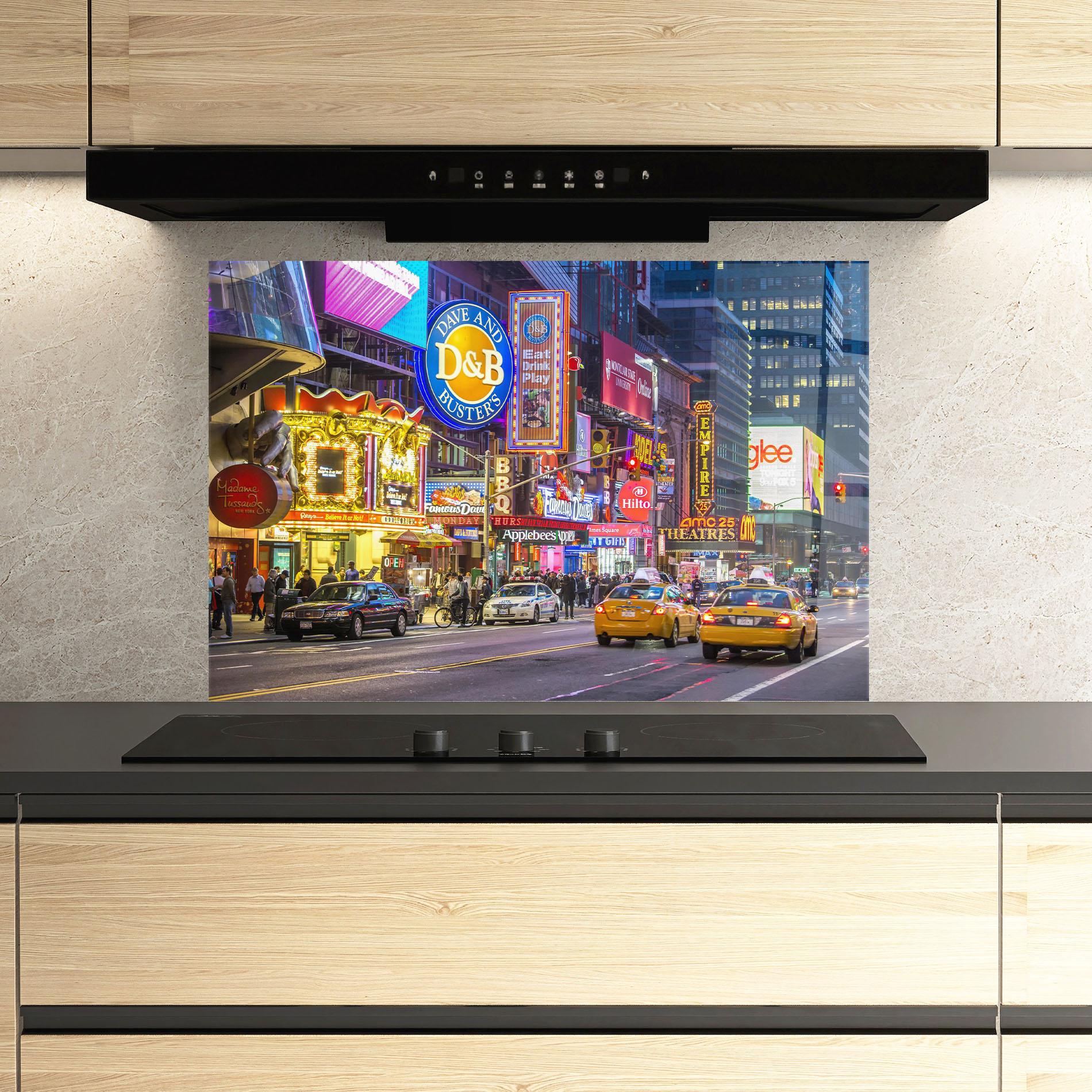 Küchenrückwand Glas New York Lights mockup 3