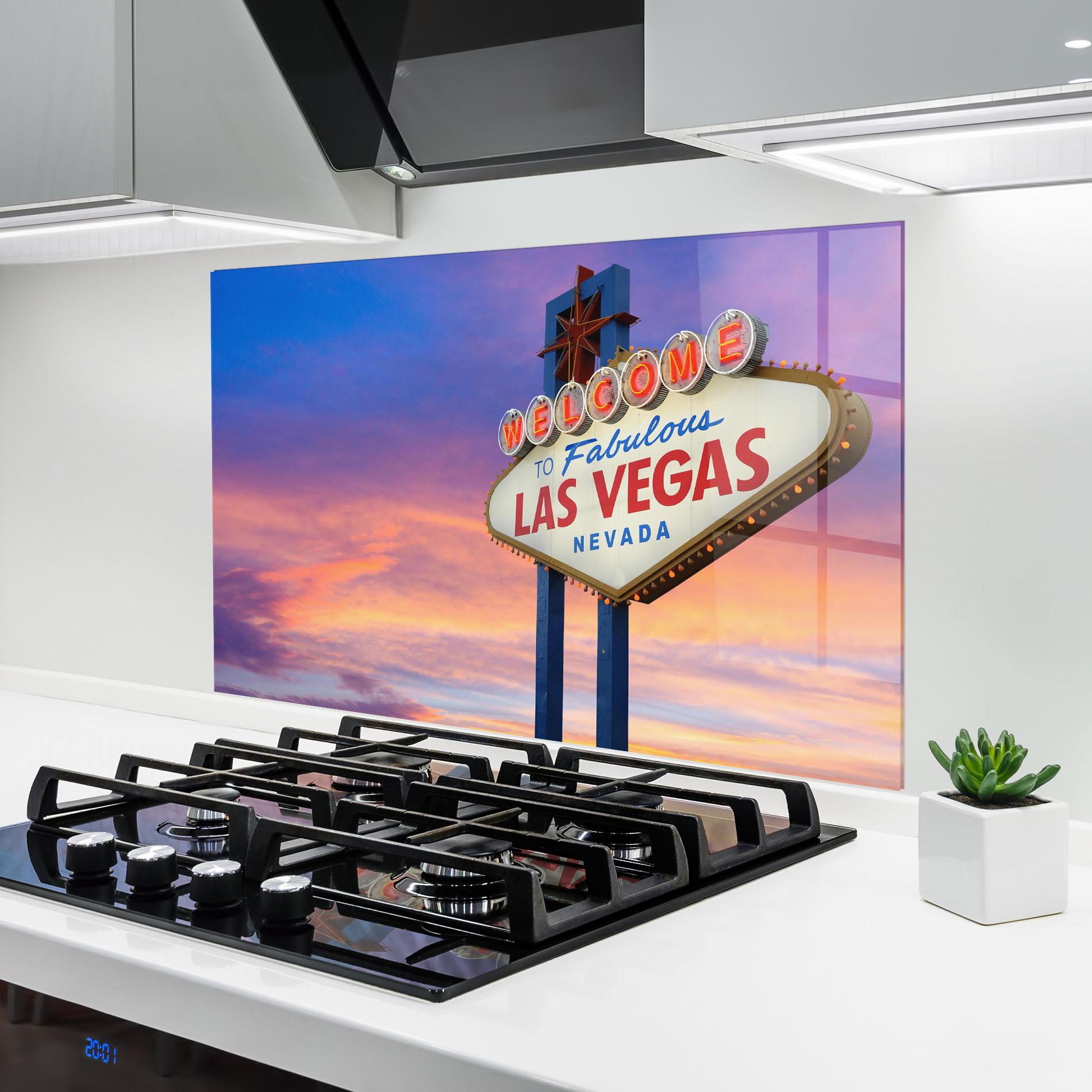 Küchenrückwand Glas Las Vegas Sign mockup 6
