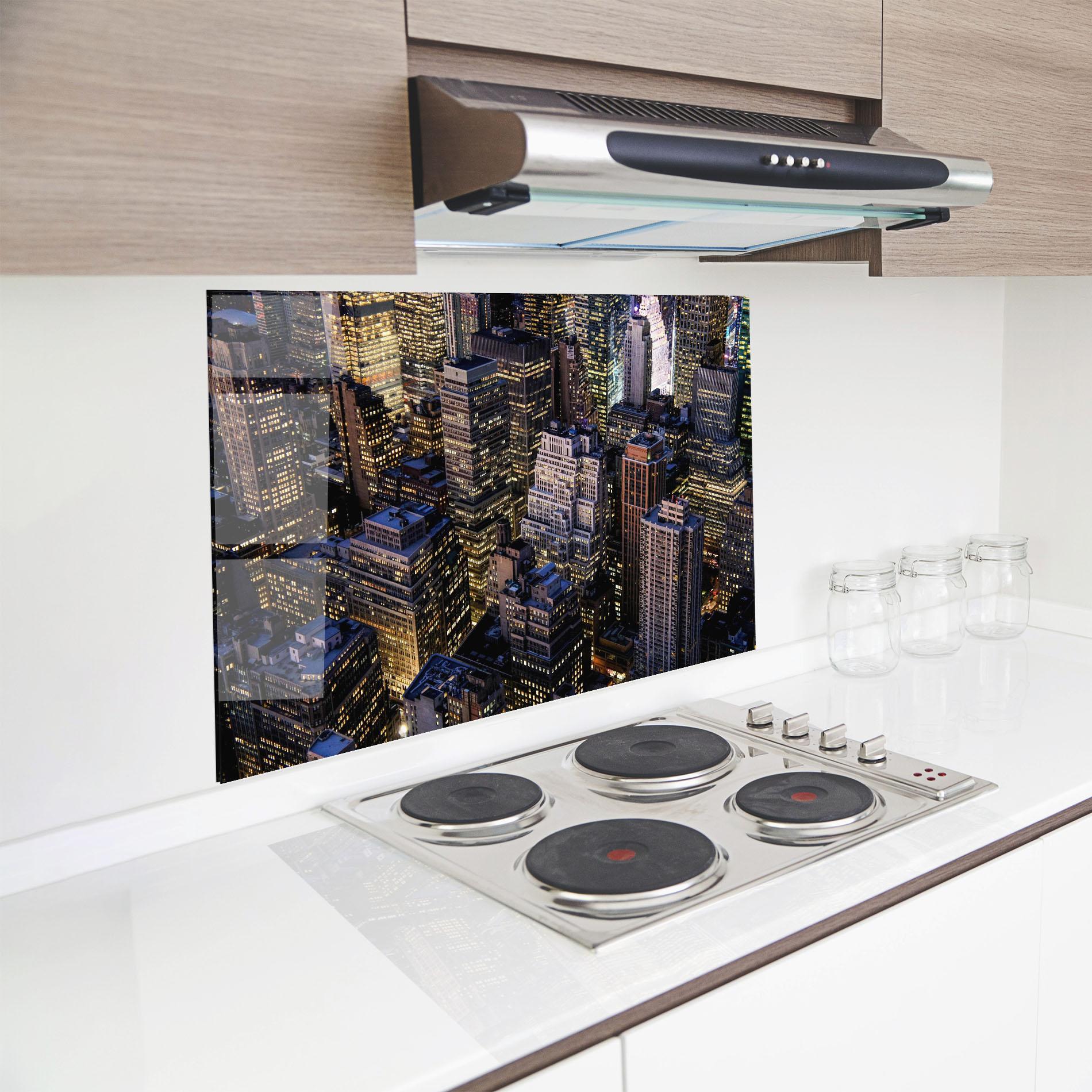 Küchenrückwand Glas Blue Gold Skylines mockup 8