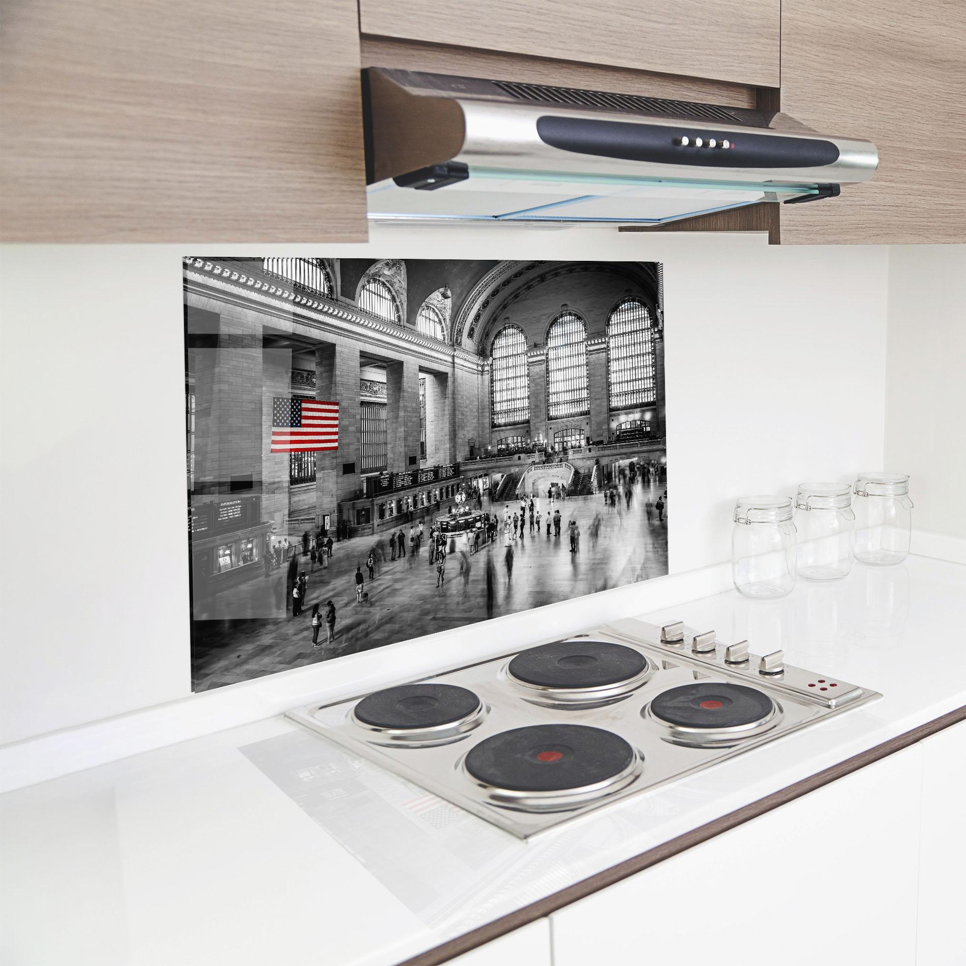 Küchenrückwand Glas New York Station mockup 8