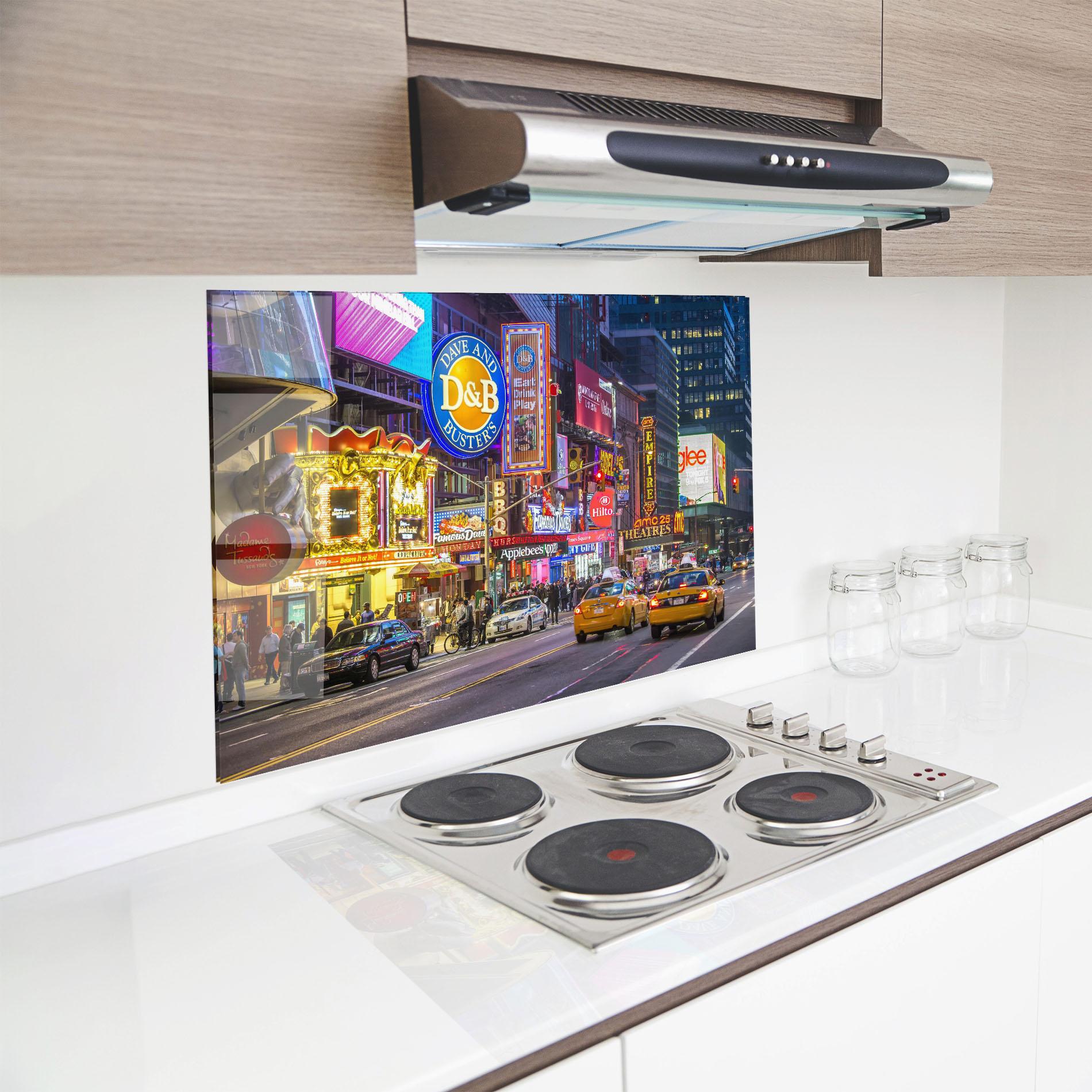 Küchenrückwand Glas New York Lights mockup 8